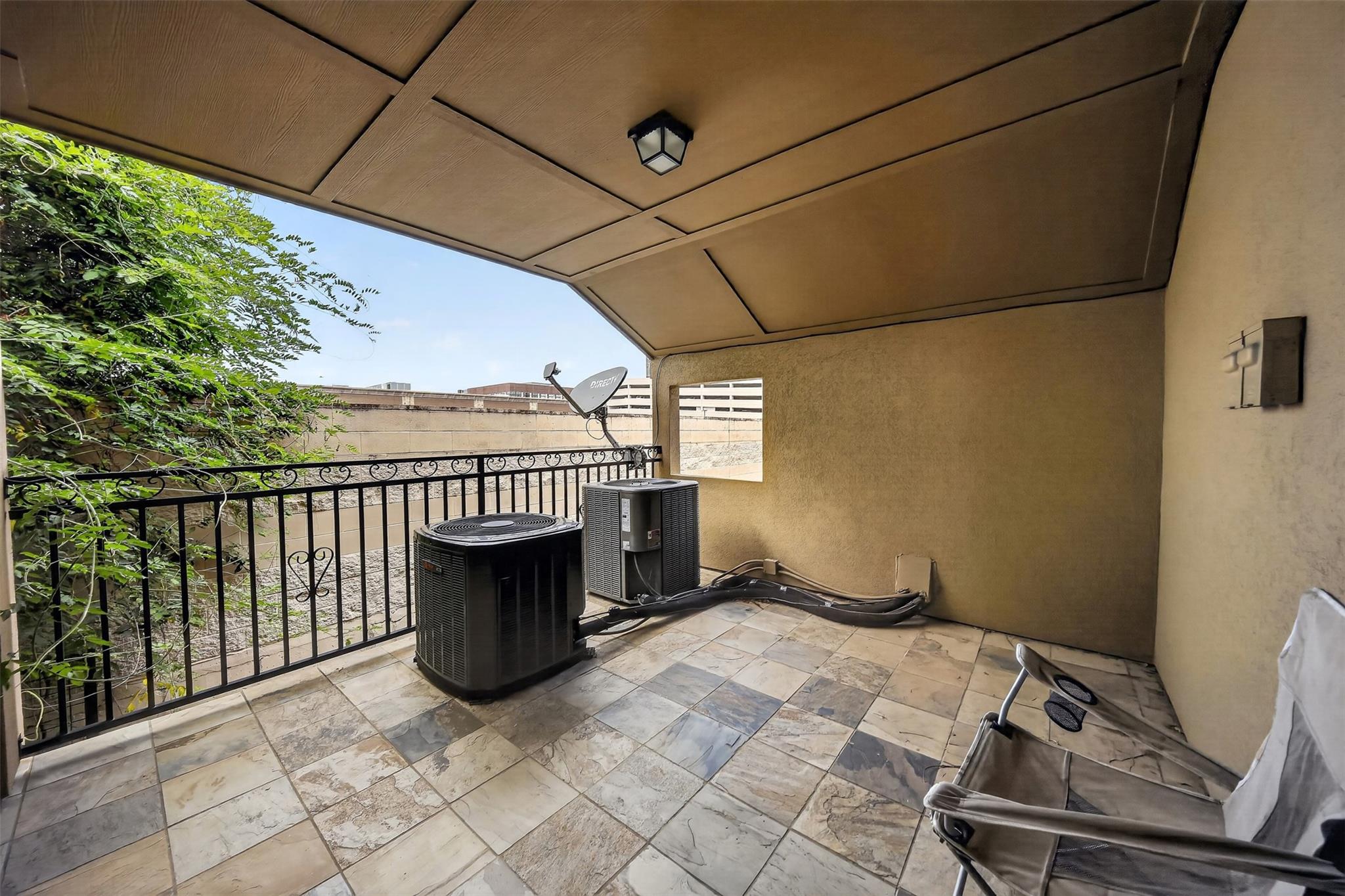 843 Rosastone Trail