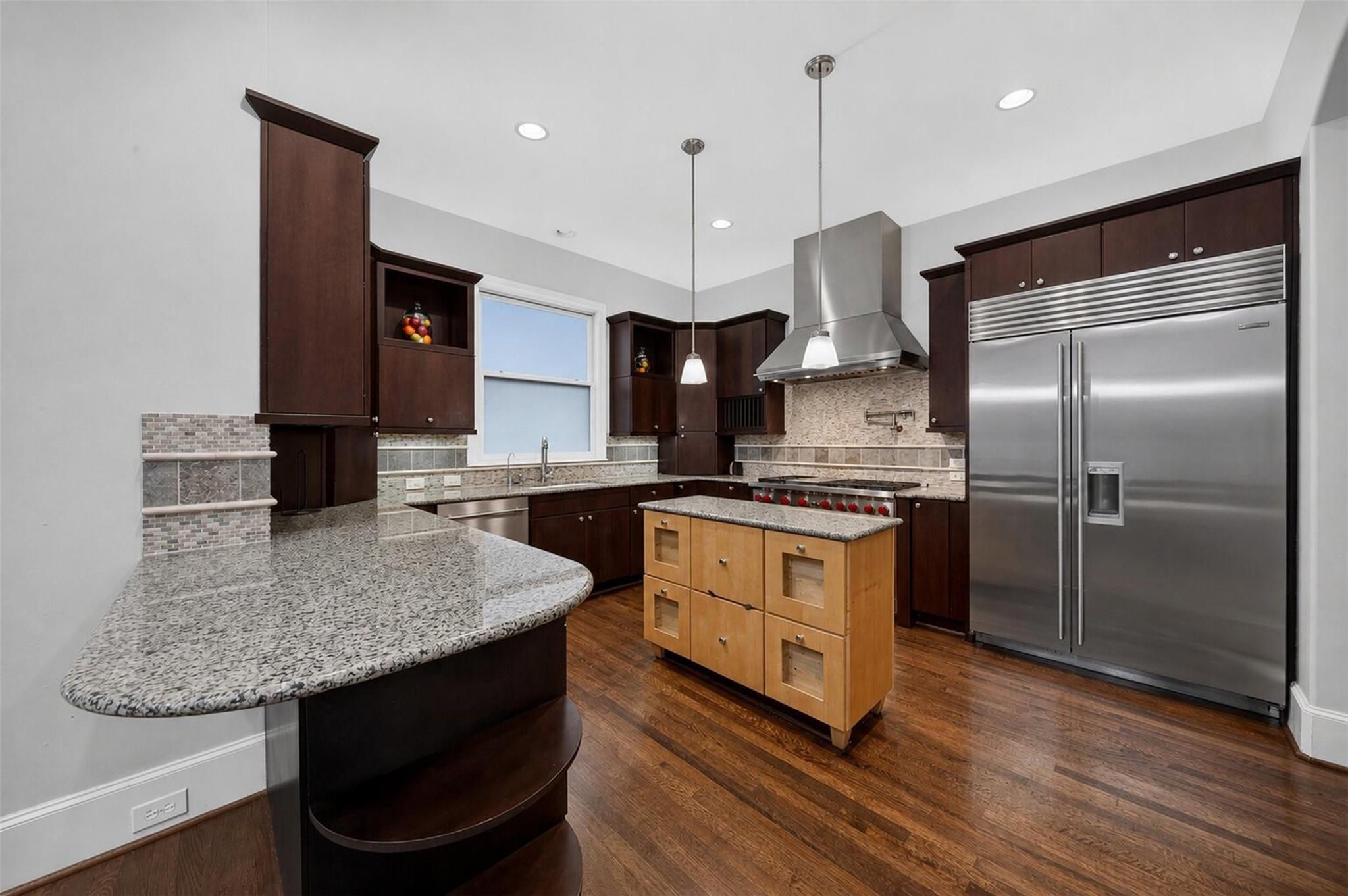 843 Rosastone Trail