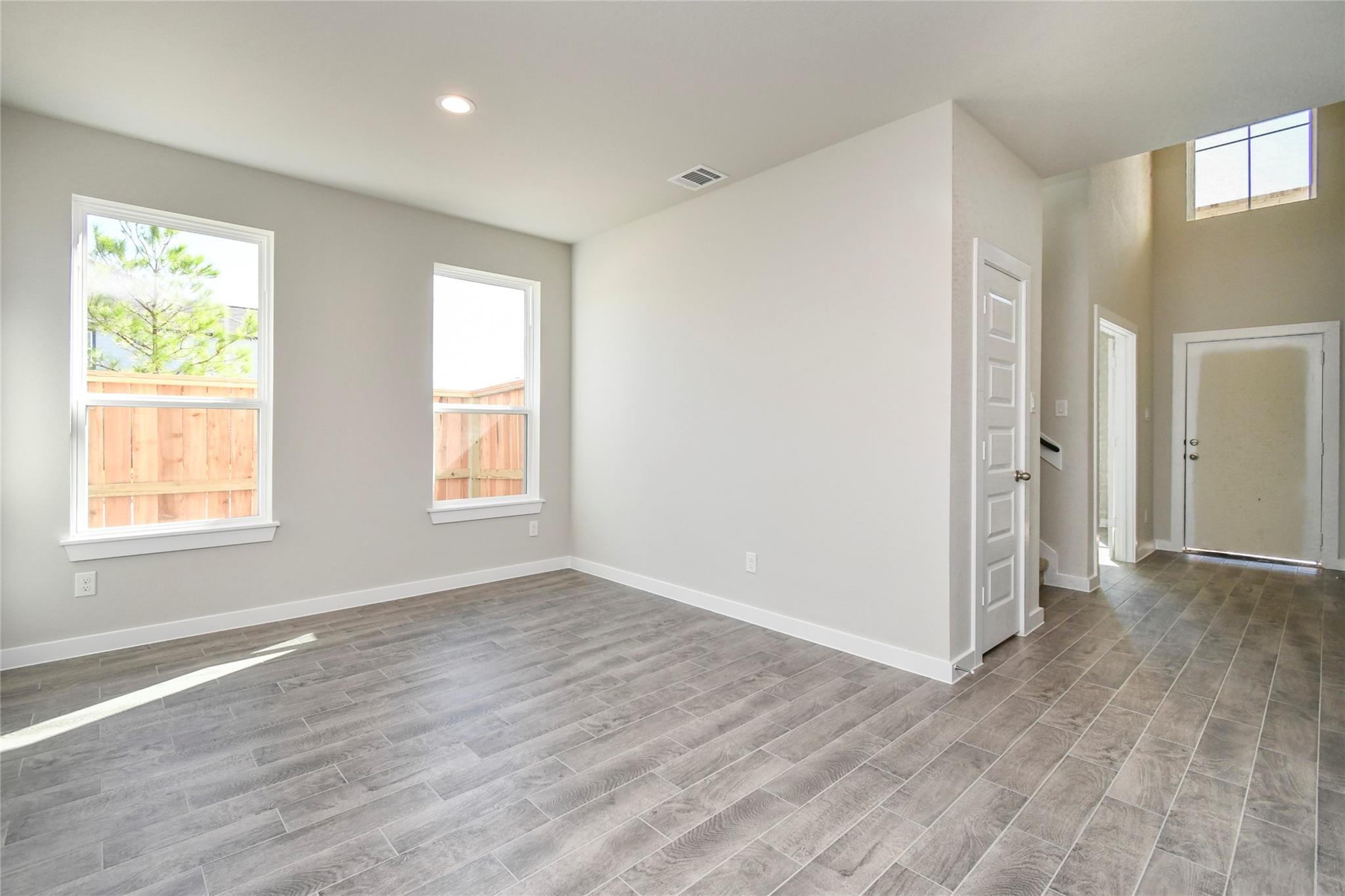 11102 Rose River Drive