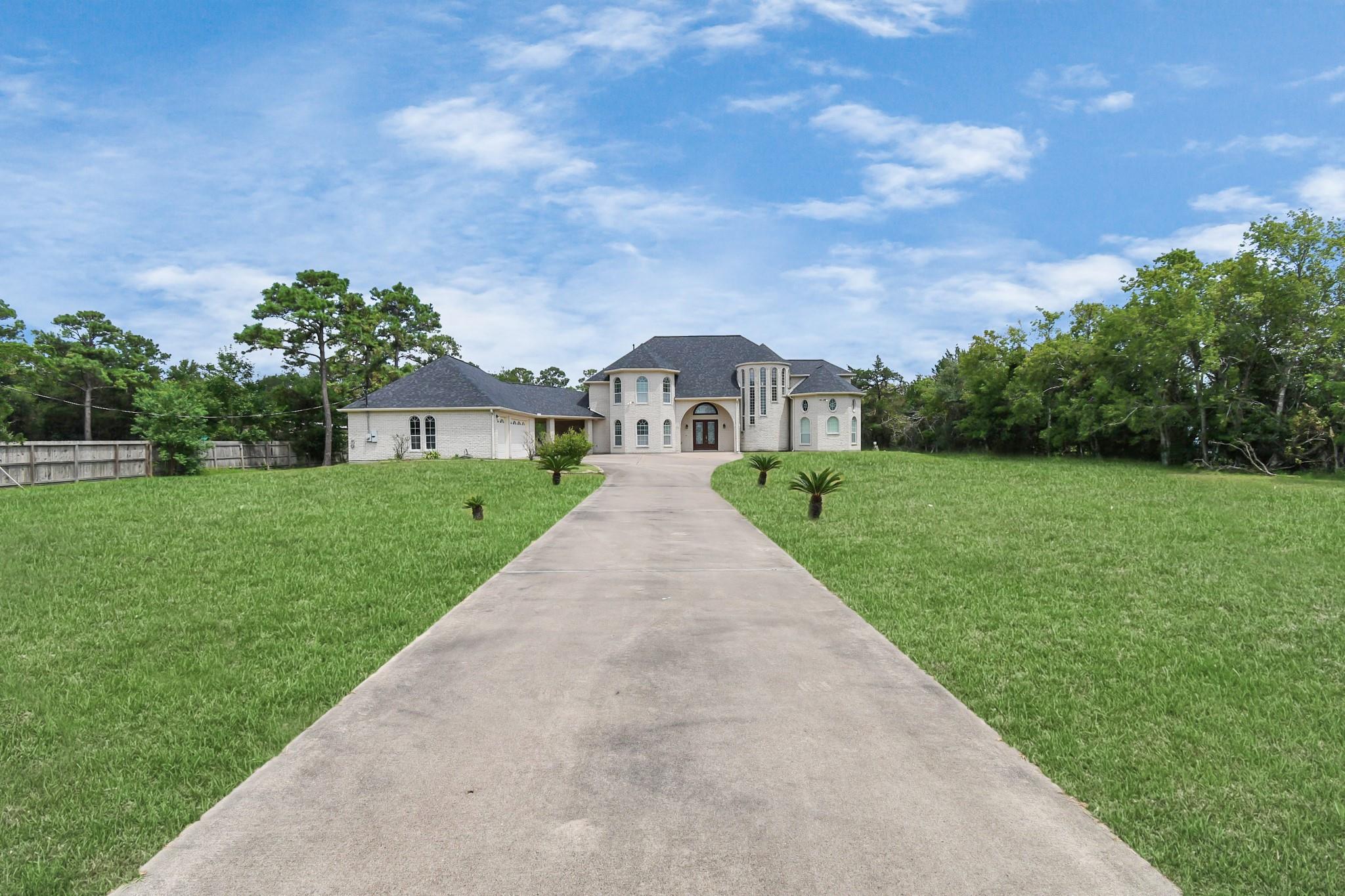 1321 E Archer Road