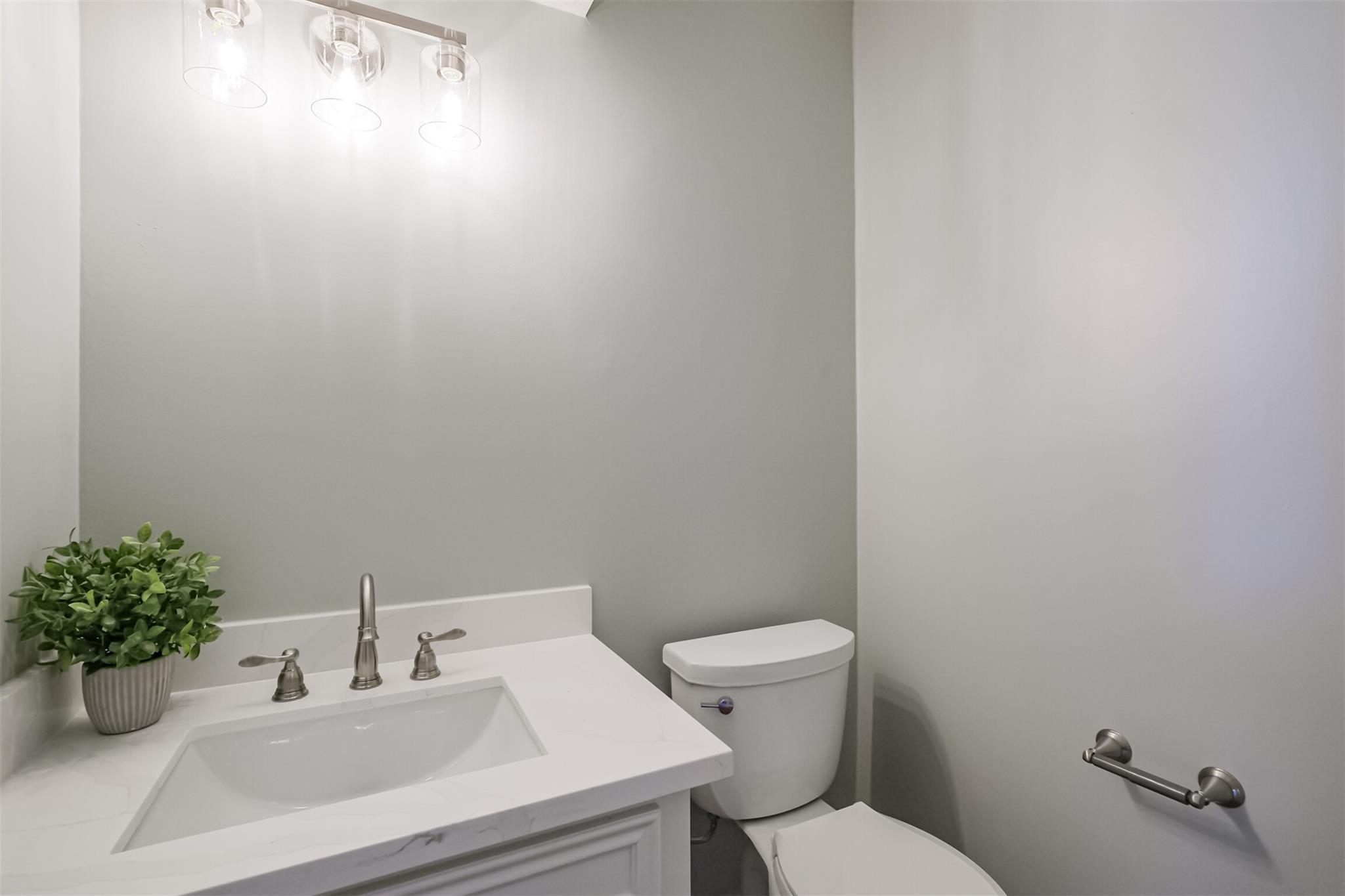 1715 Woodland Park Drive