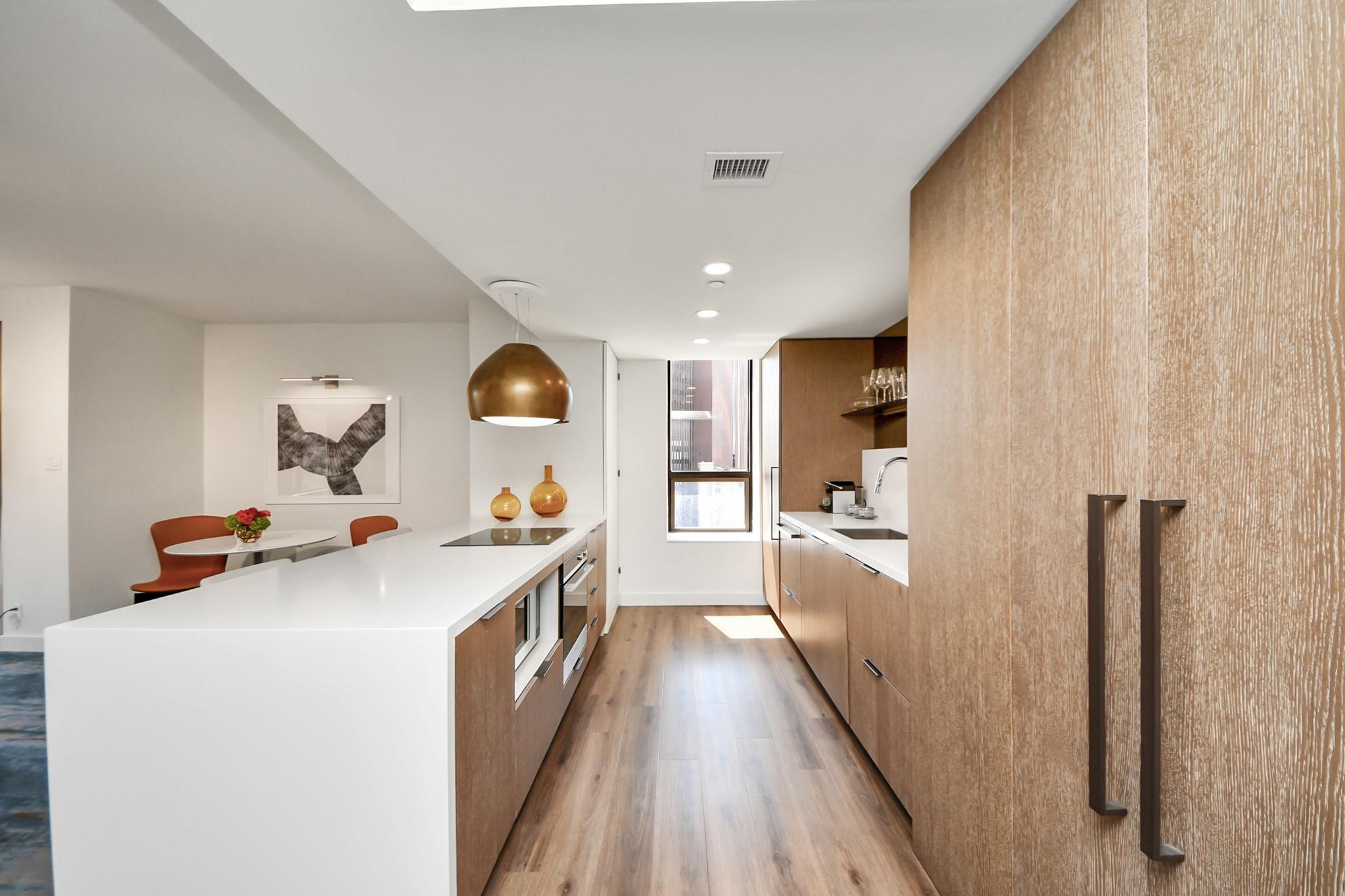 1300 Lamar Street # T3