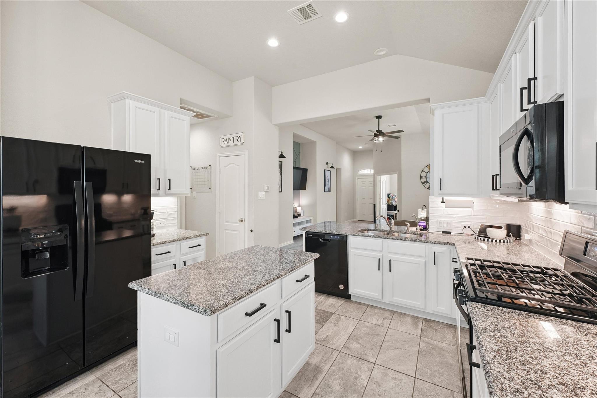 5114 Wyatt James Lane