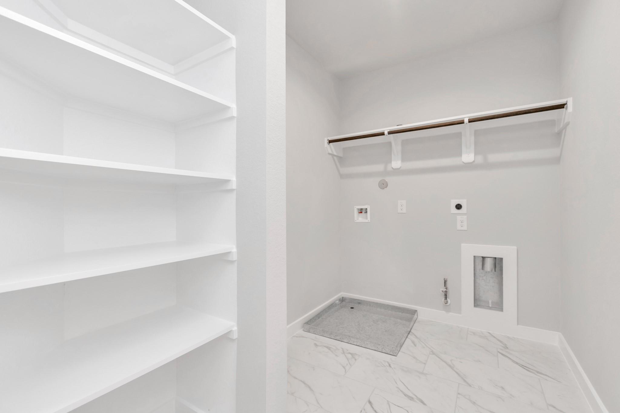18530 Athena Flower Drive