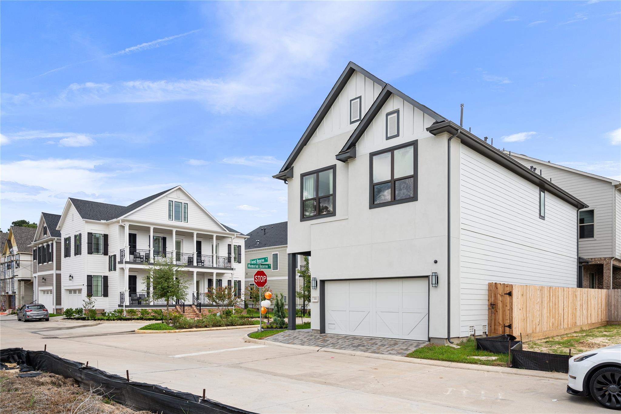 324 Forest Reserve Place
