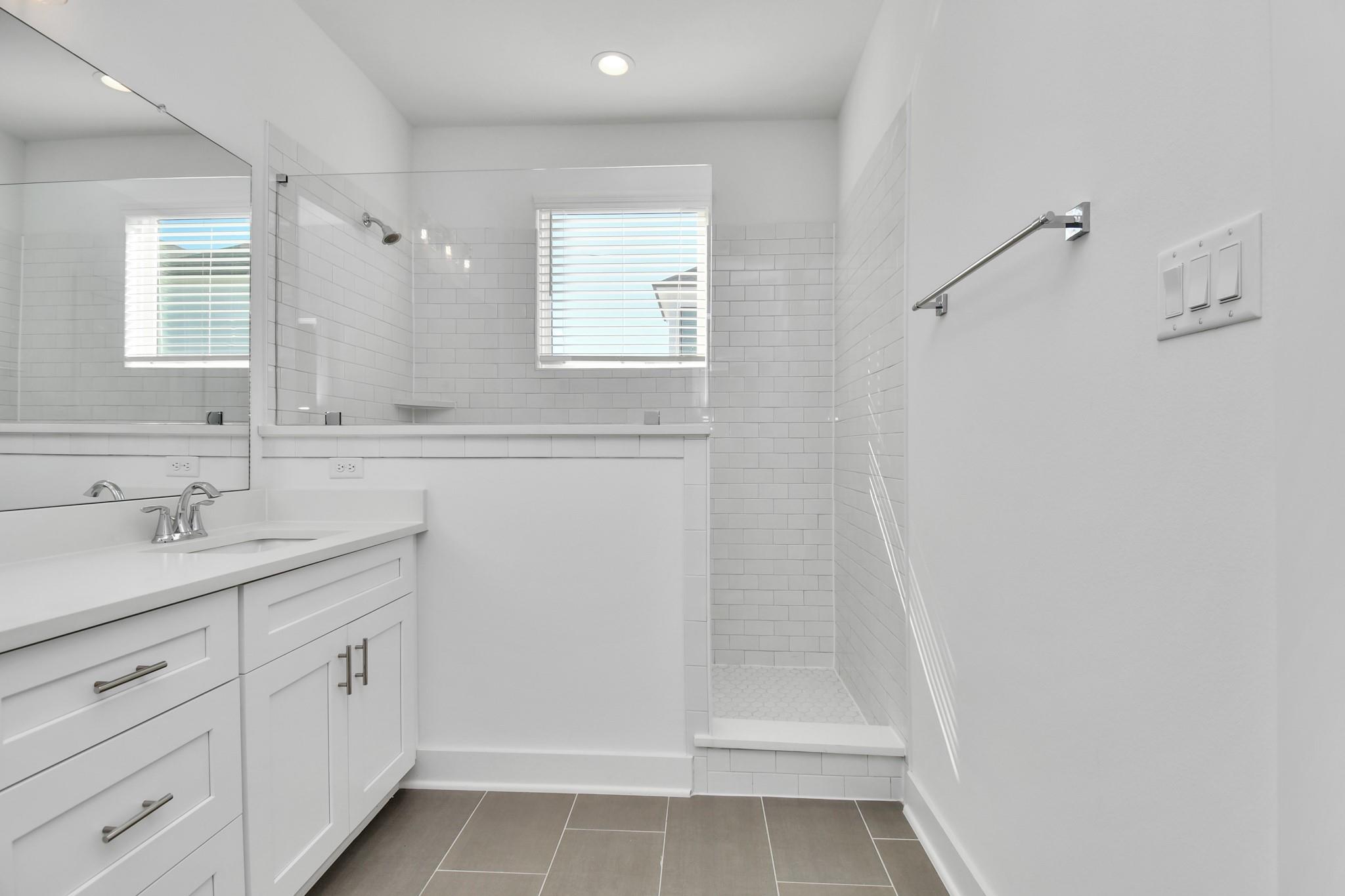 9020 Laverne Laurel Lane