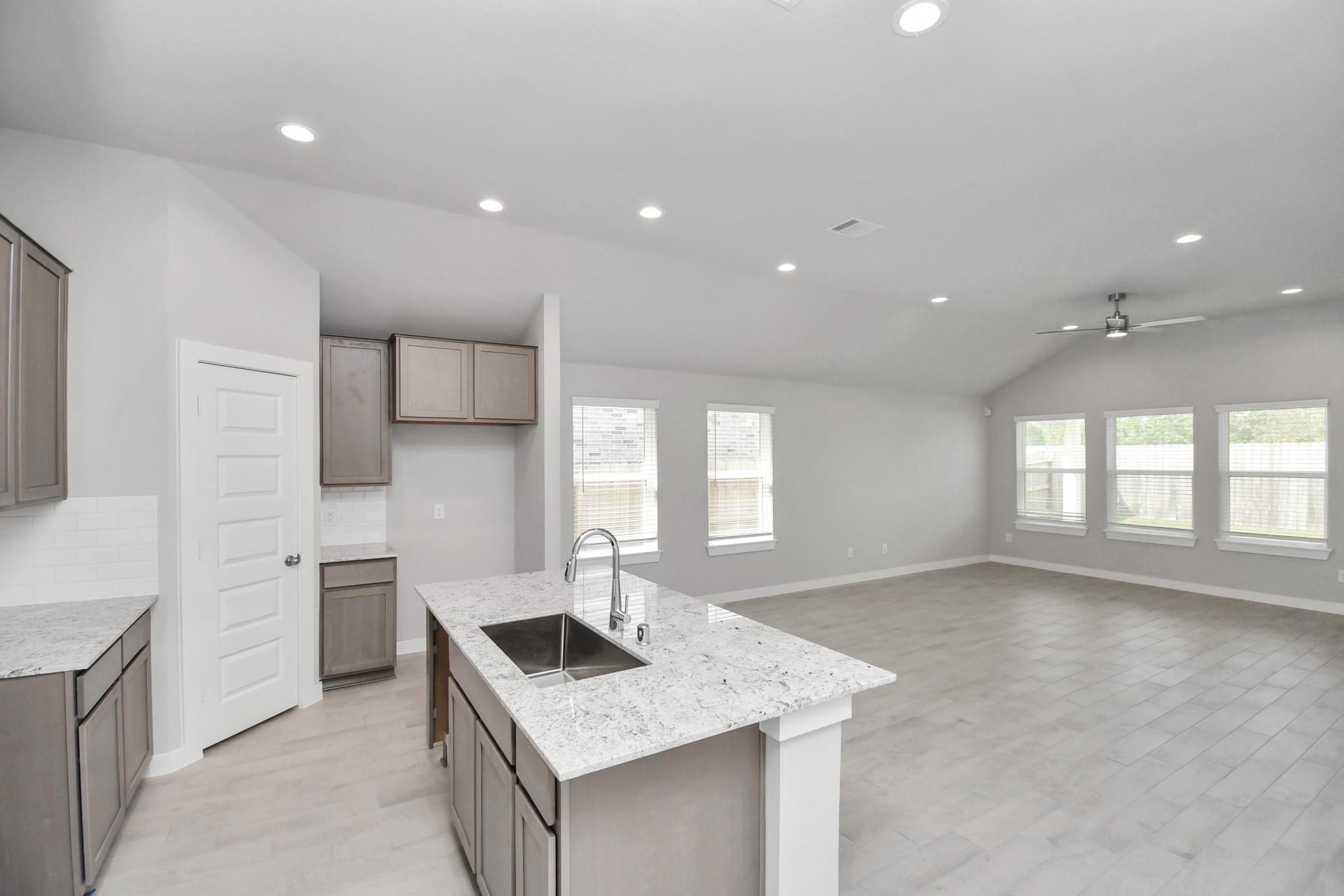 14827 Diamond Dove Lane