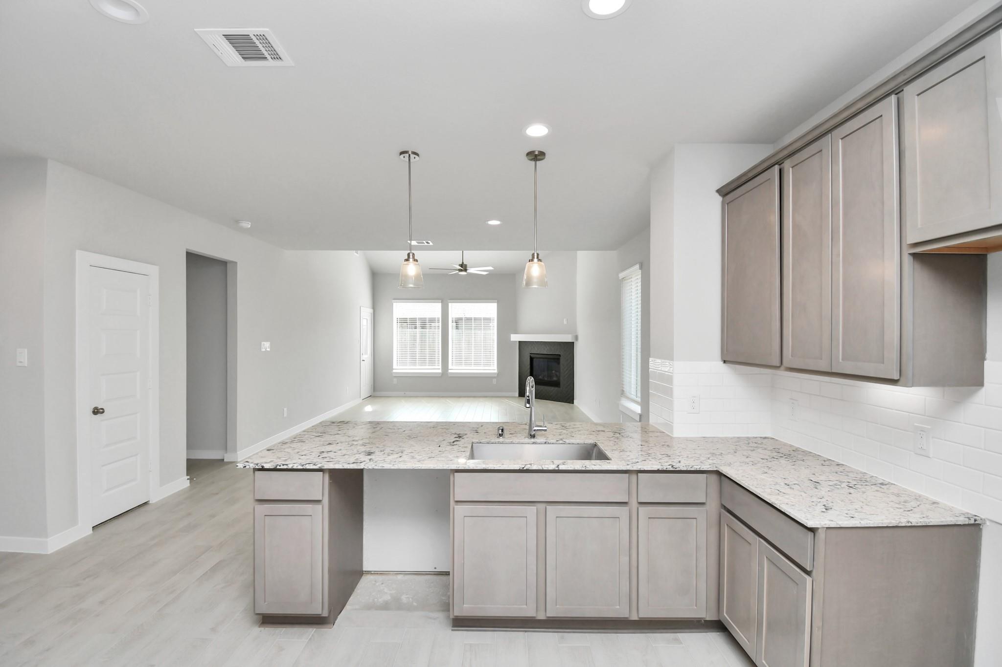 14806 Diamond Dove Lane