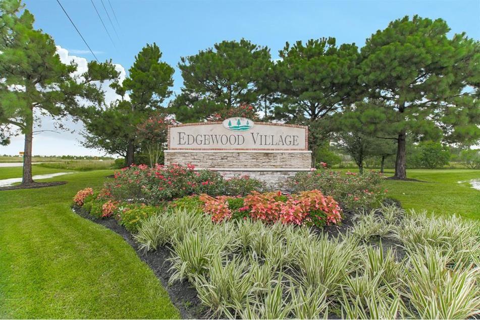 14806 Diamond Dove Lane