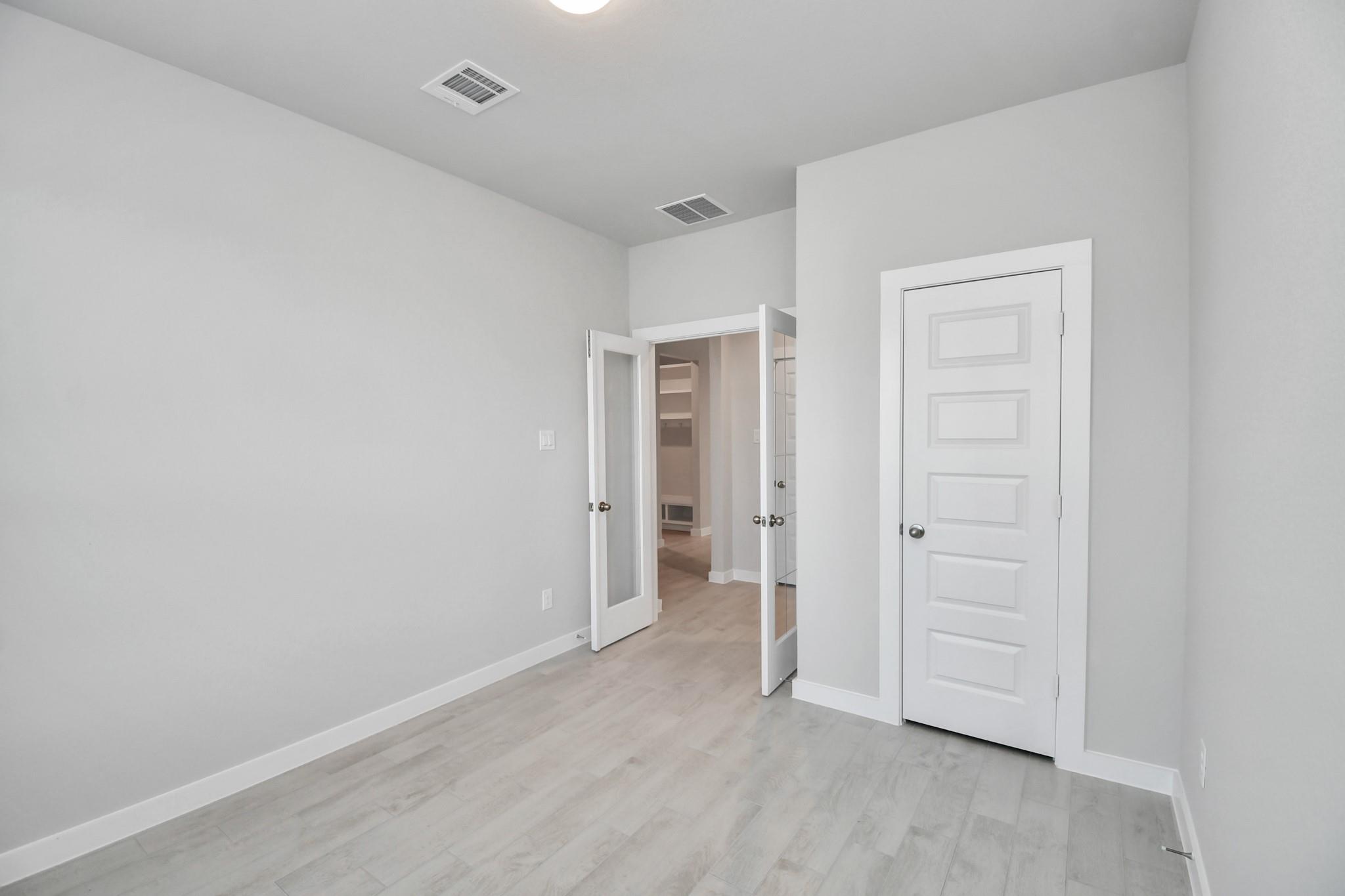 14806 Diamond Dove Lane