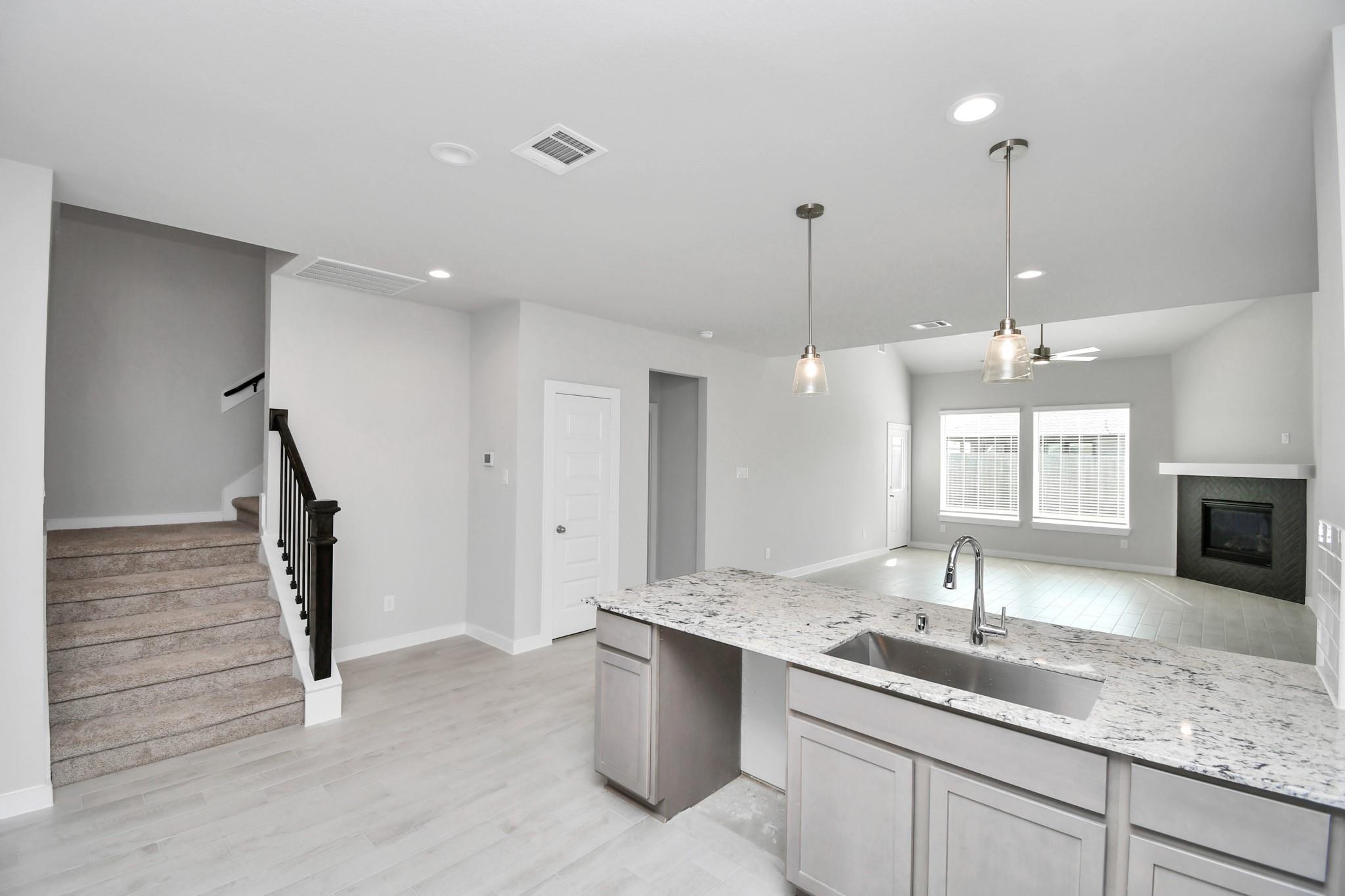 14806 Diamond Dove Lane