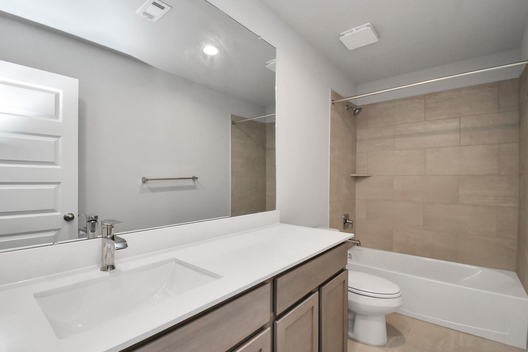 14806 Diamond Dove Lane