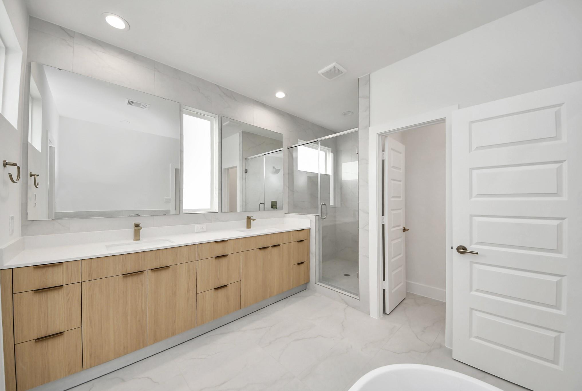 9137 La Pau Lane