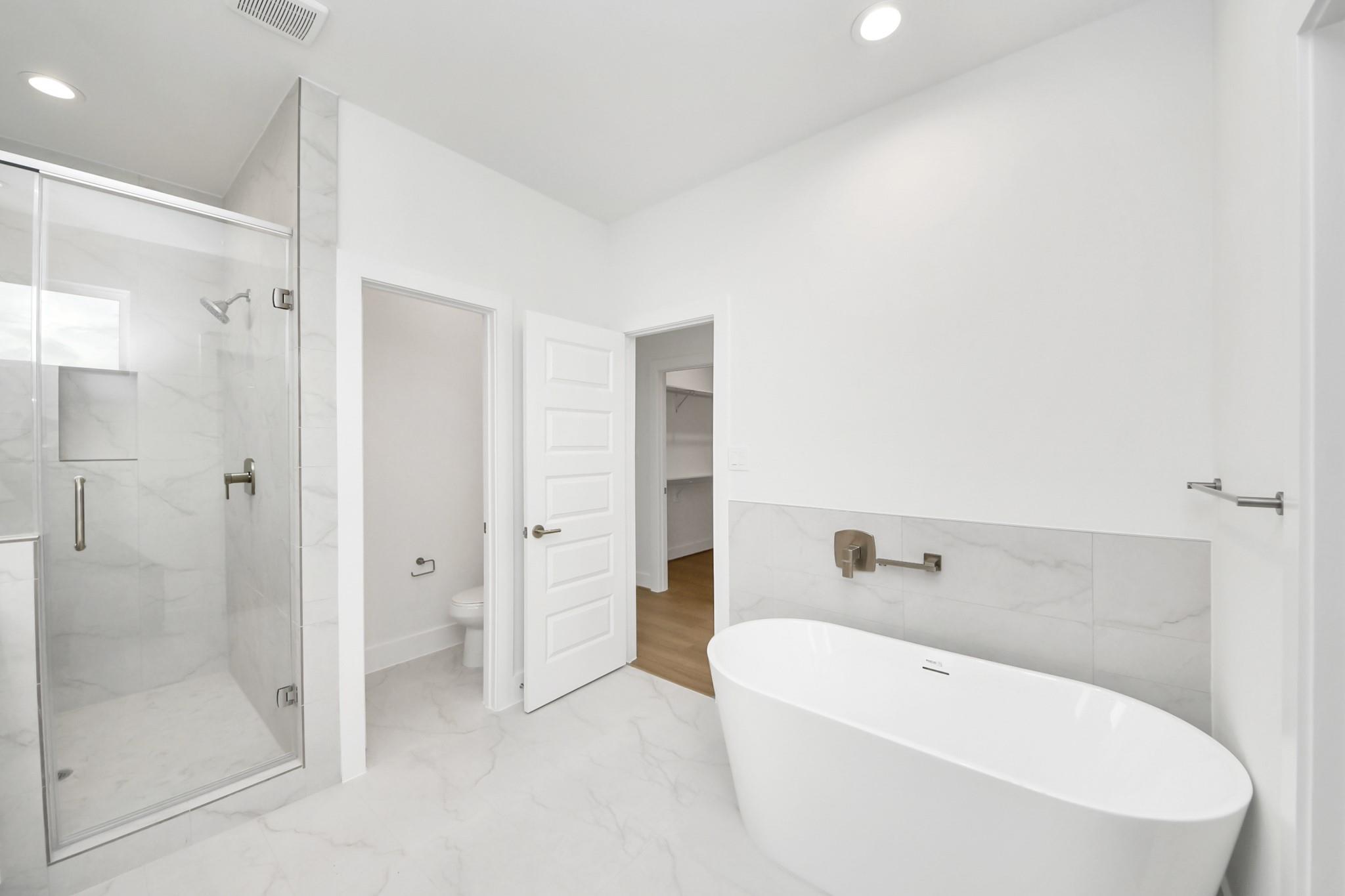9137 La Pau Lane