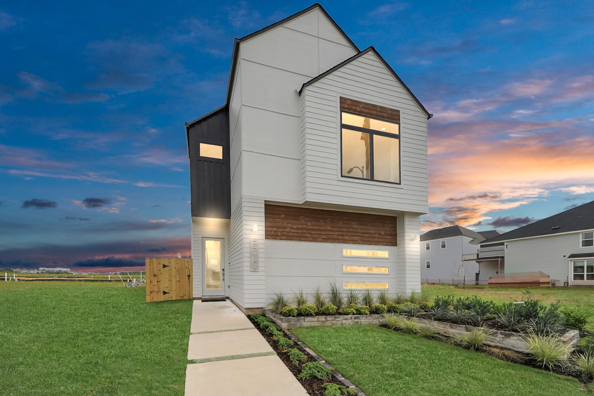9137 La Pau Lane