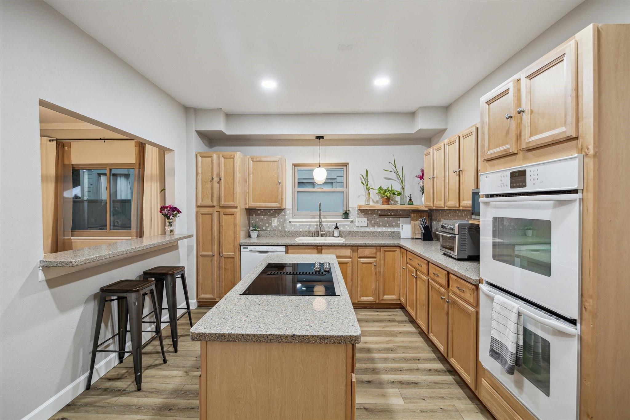 1608 Prairie Mark Lane