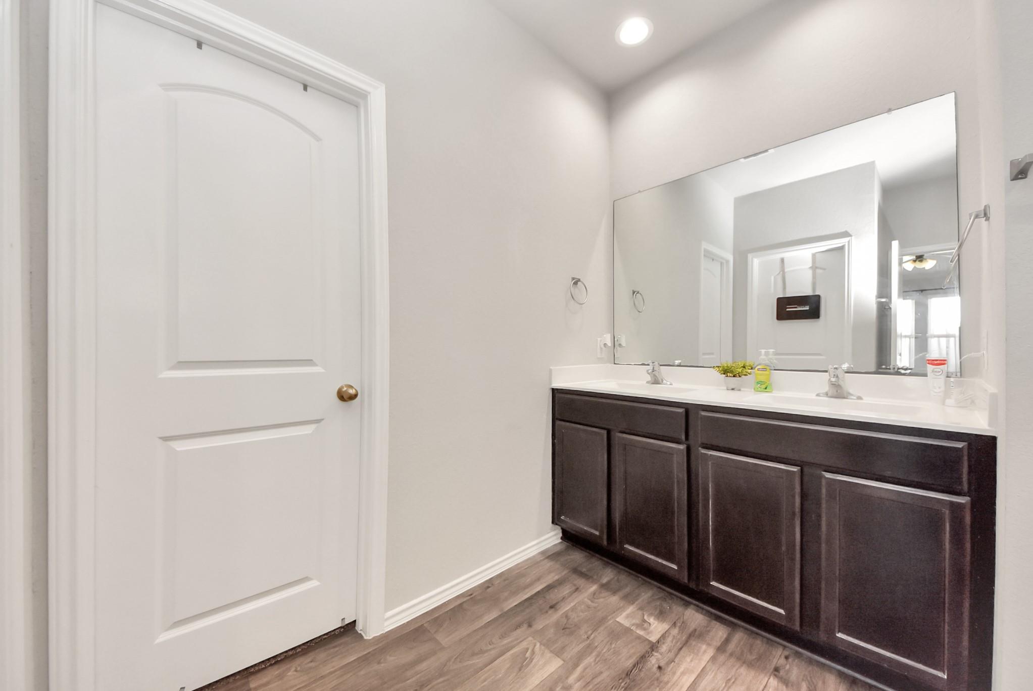 18289 Eaton Mill Drive