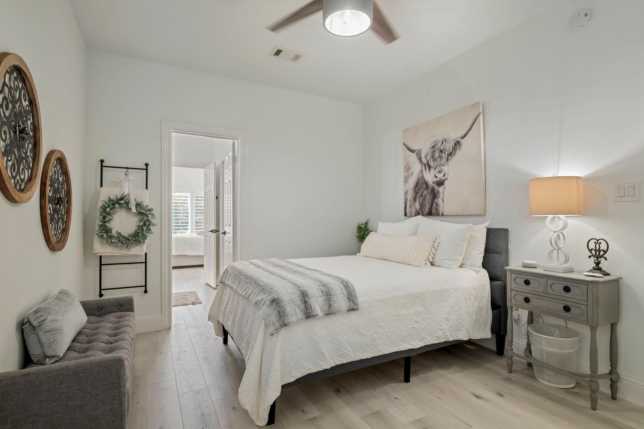 9822 Crestwater Circle