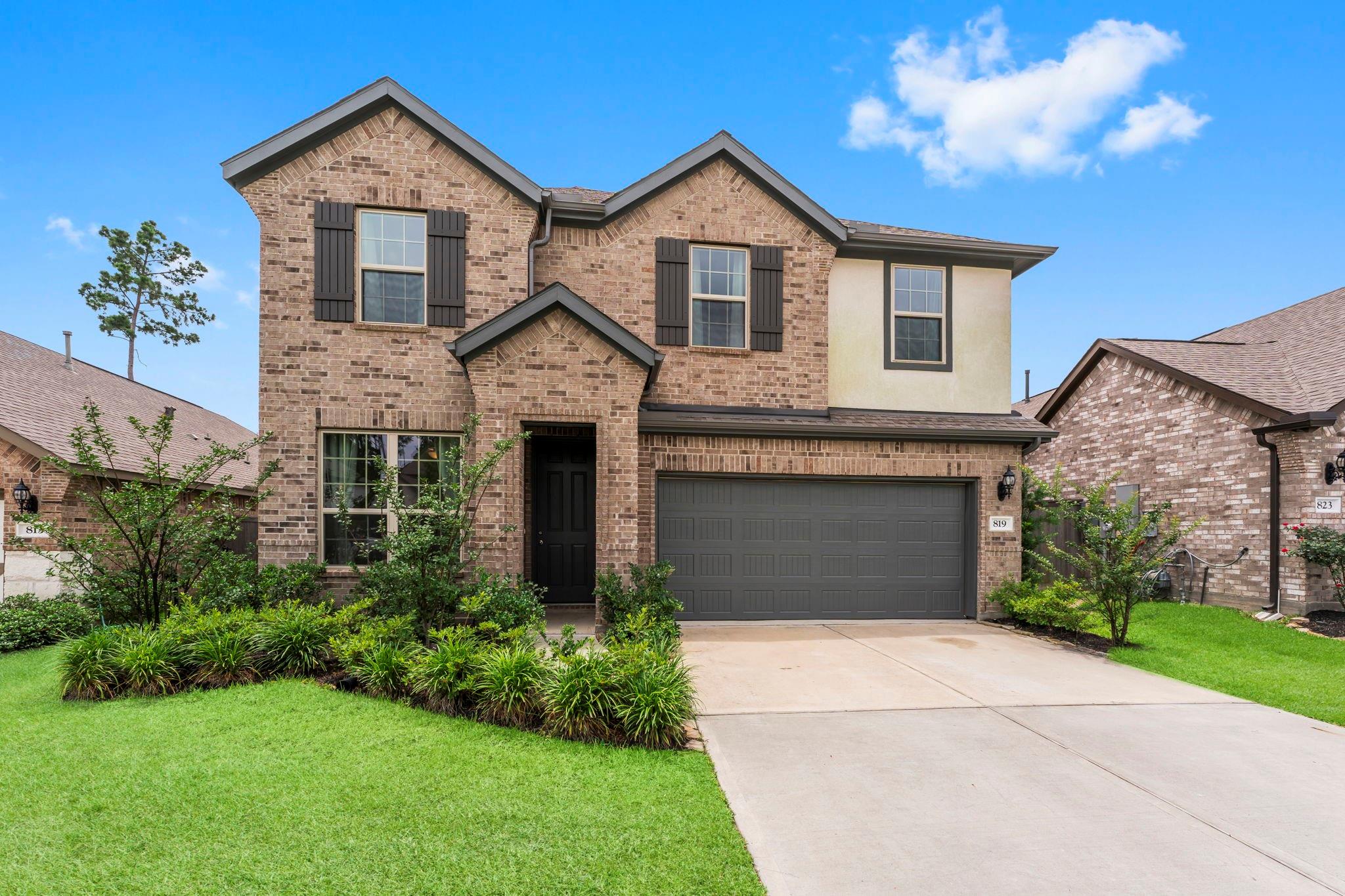 819 Spruce Pine Drive