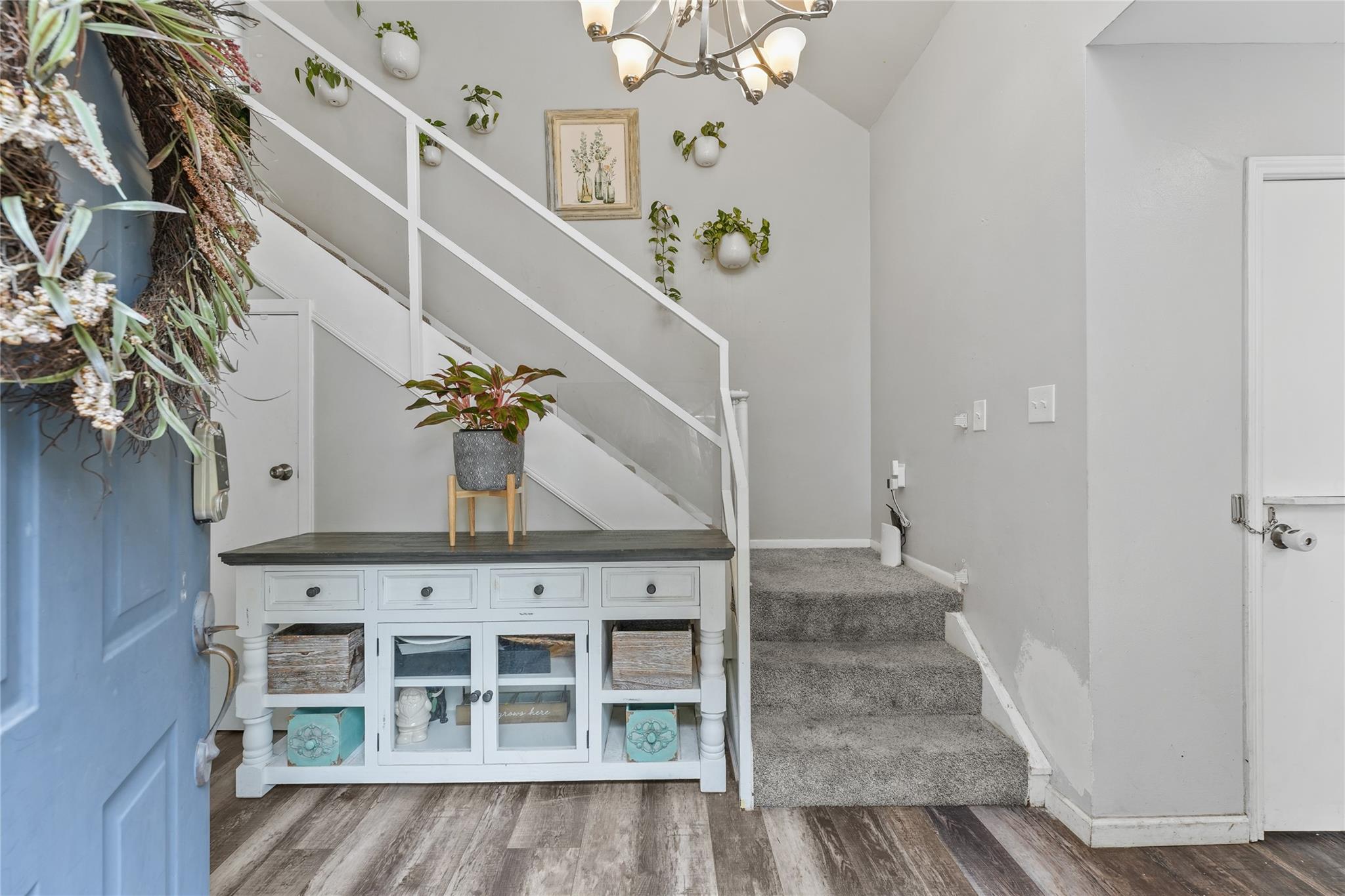 2408 Chelmsford Court