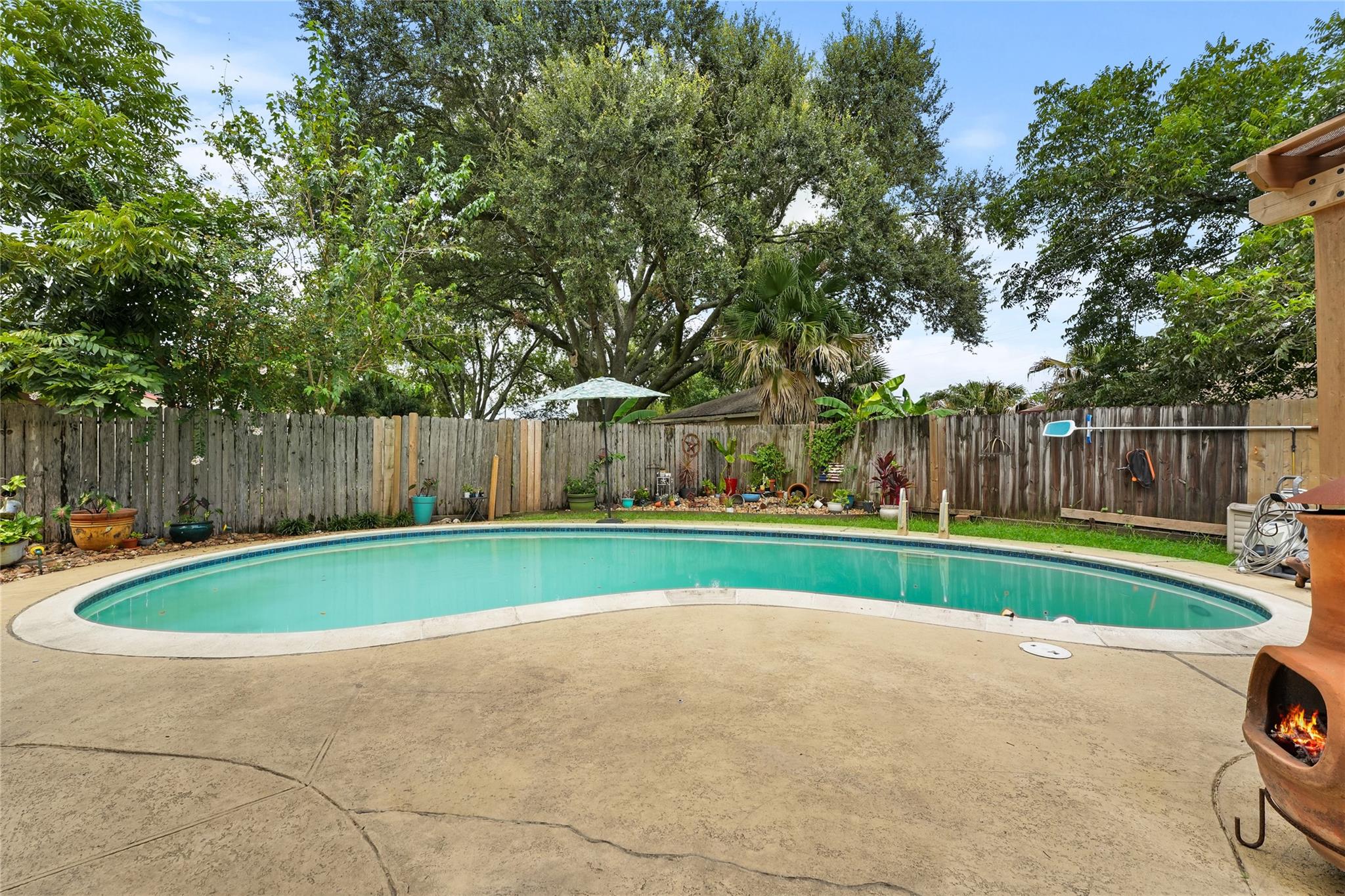 2408 Chelmsford Court