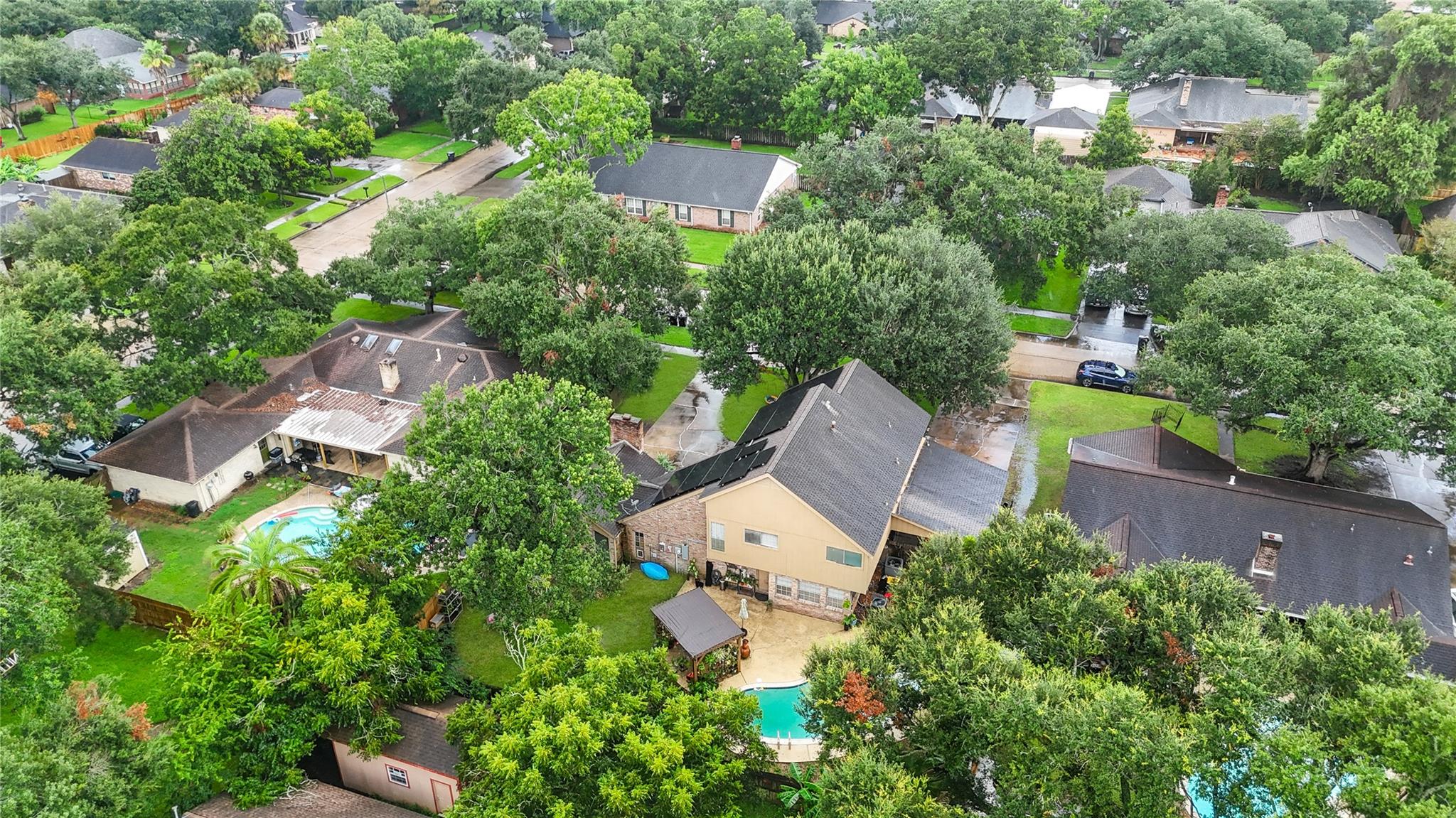 2408 Chelmsford Court