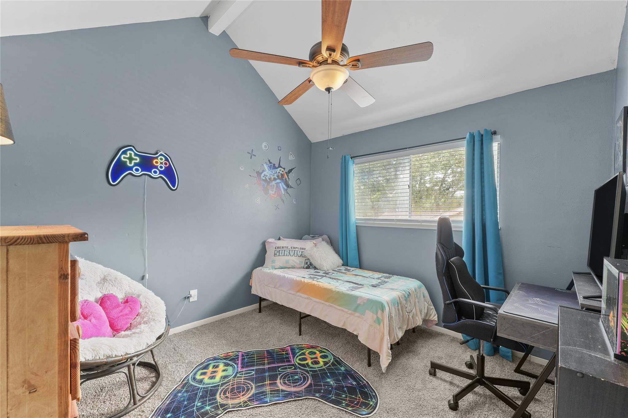 2408 Chelmsford Court