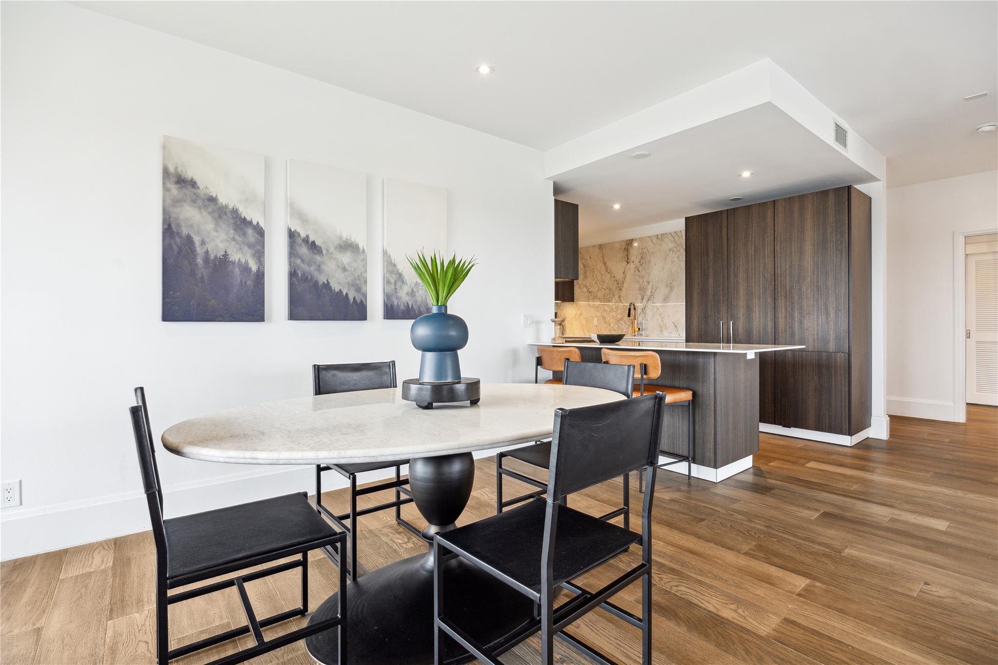 1701 Hermann Drive # 23B