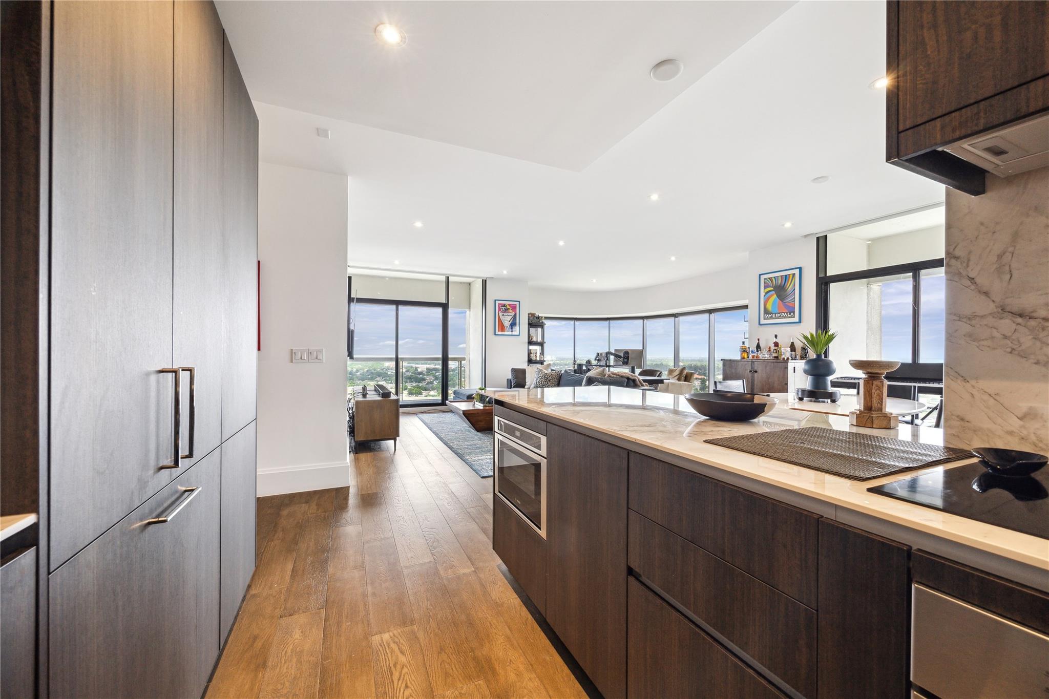 1701 Hermann Drive # 23B