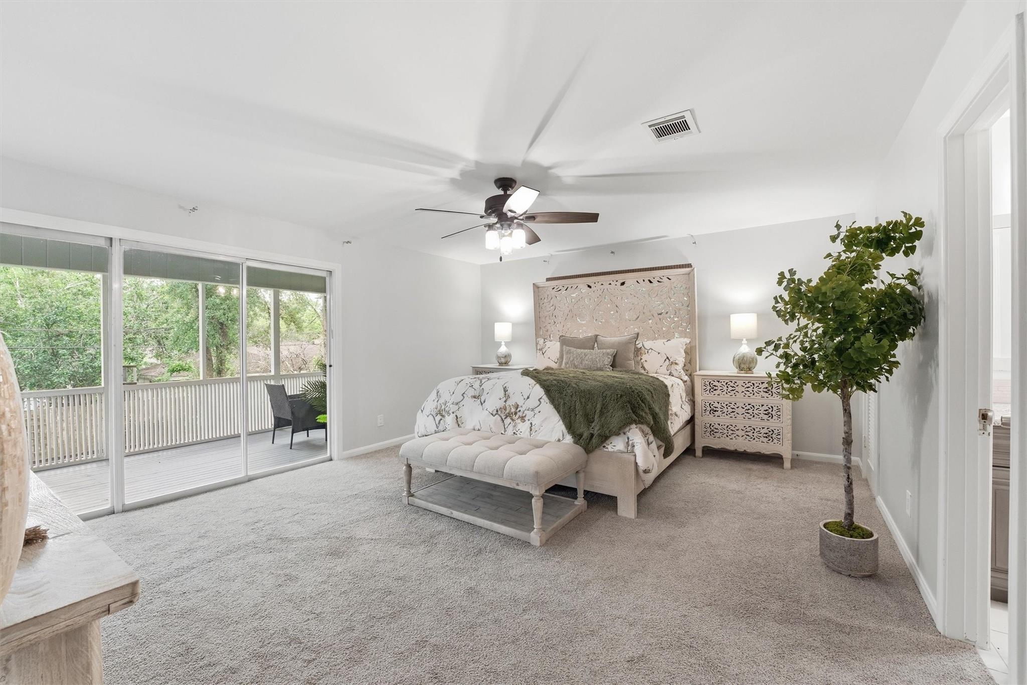 215 Whispering Oaks Drive
