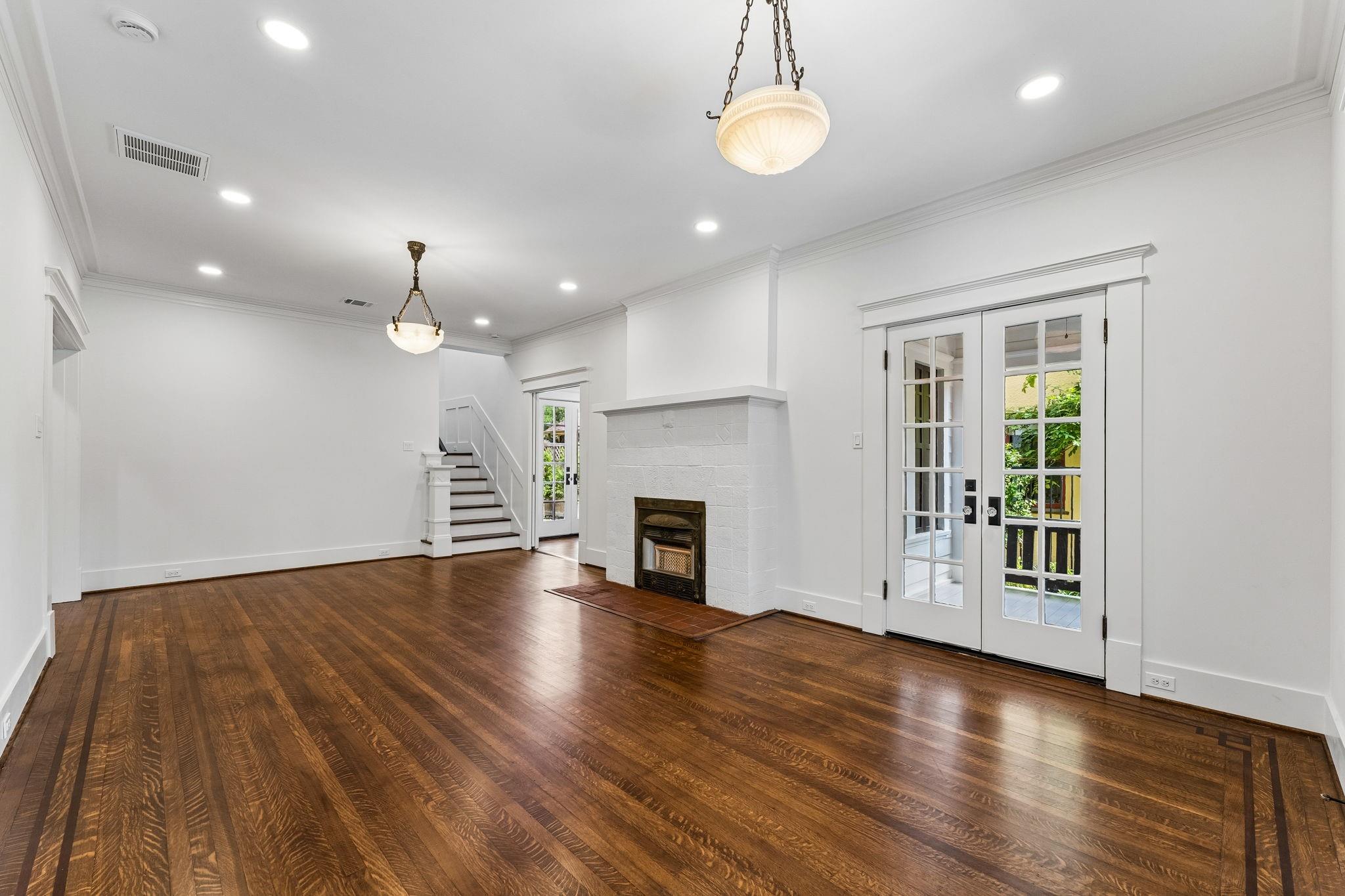 405 Stratford Street