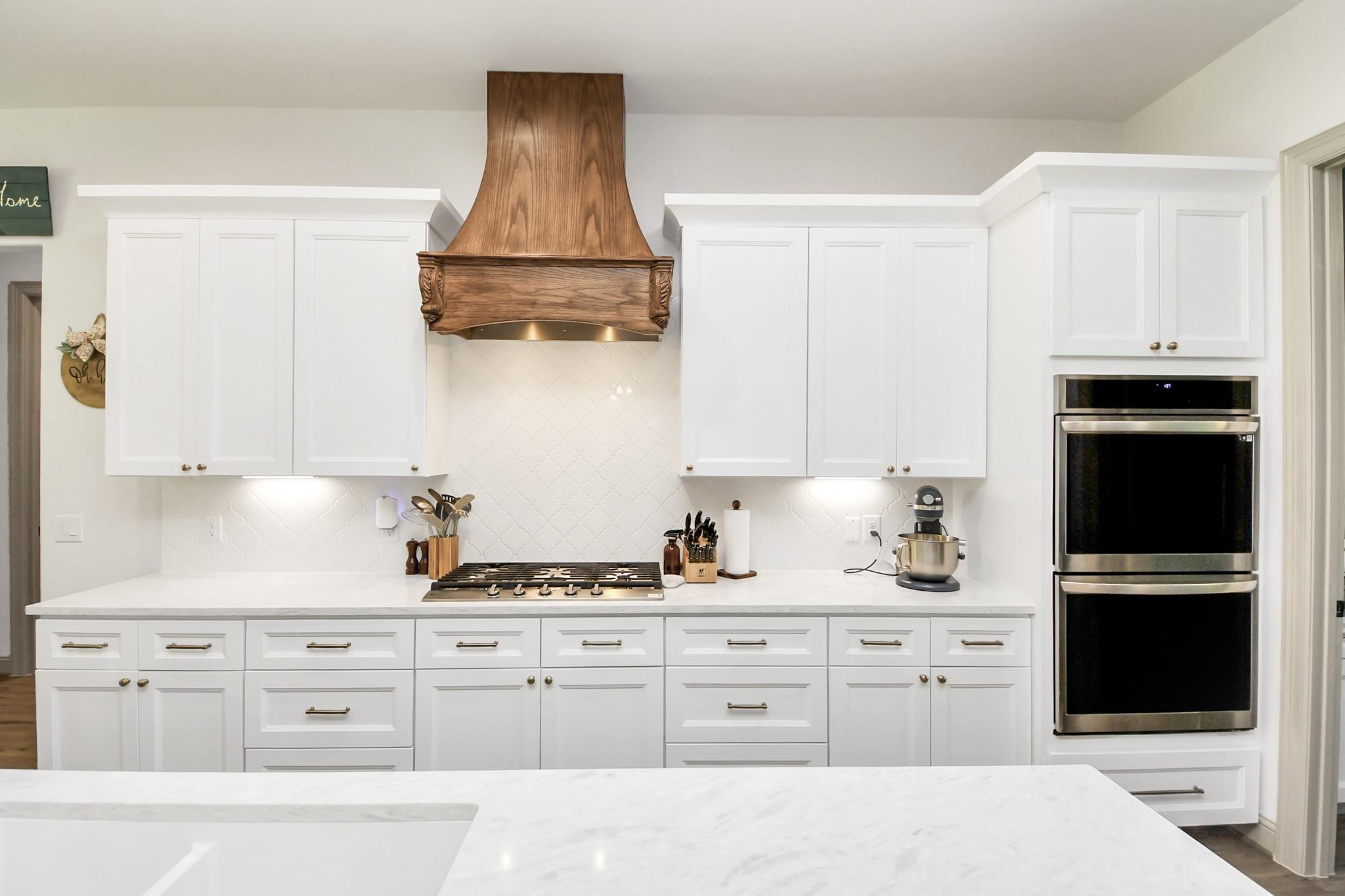 19801 Whispering Creek Trl