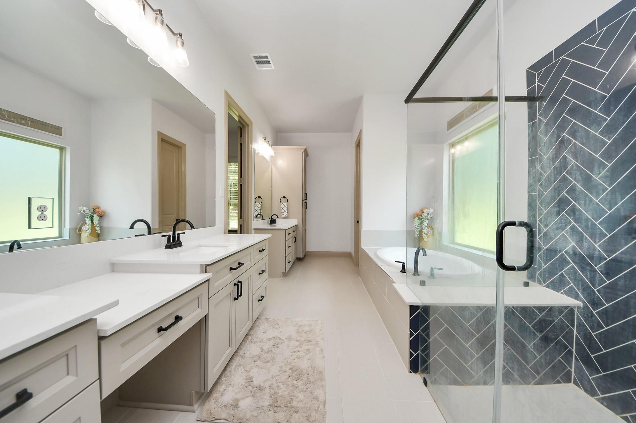 19801 Whispering Creek Trl