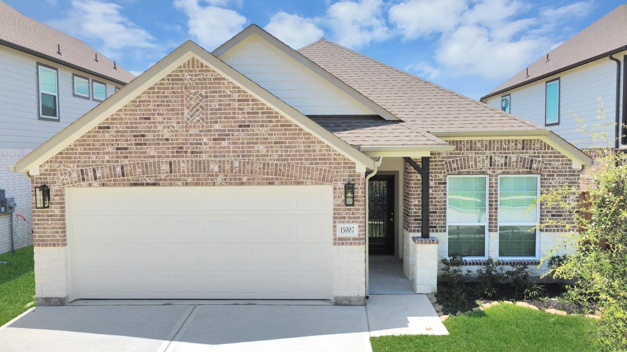 15007 Royal Leaf Drive