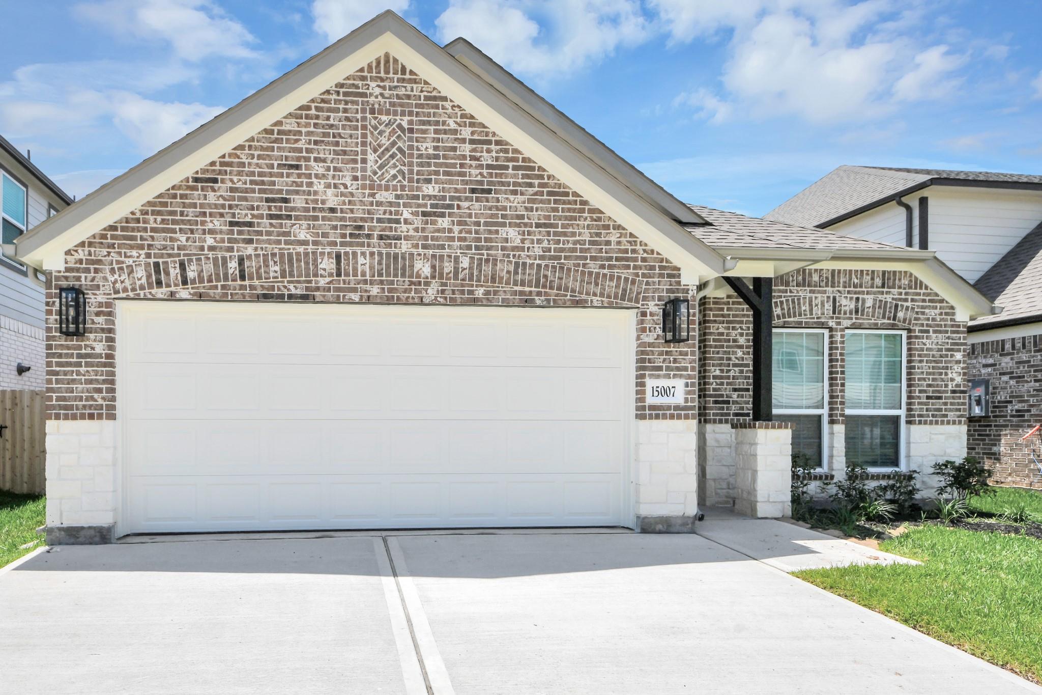 15007 Royal Leaf Drive