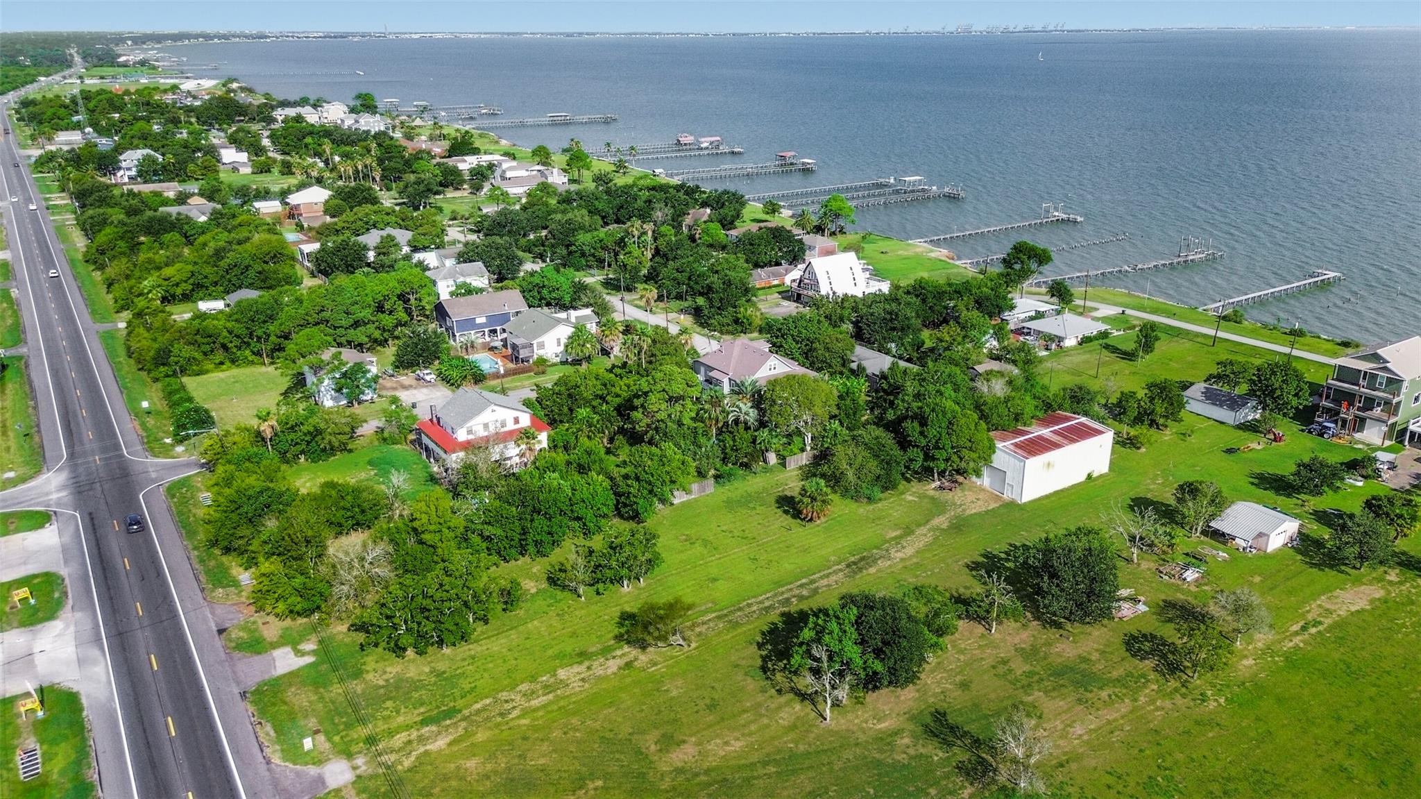 2480 E East Bayshore Drive
