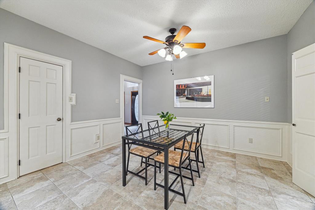 6019 Oak Creek Lane