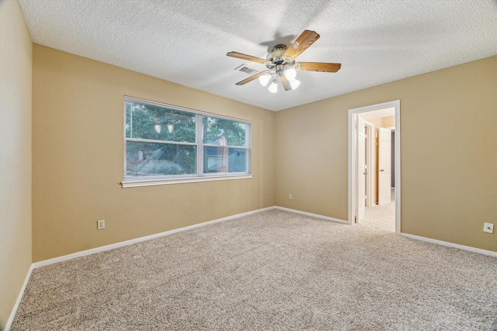 6019 Oak Creek Lane