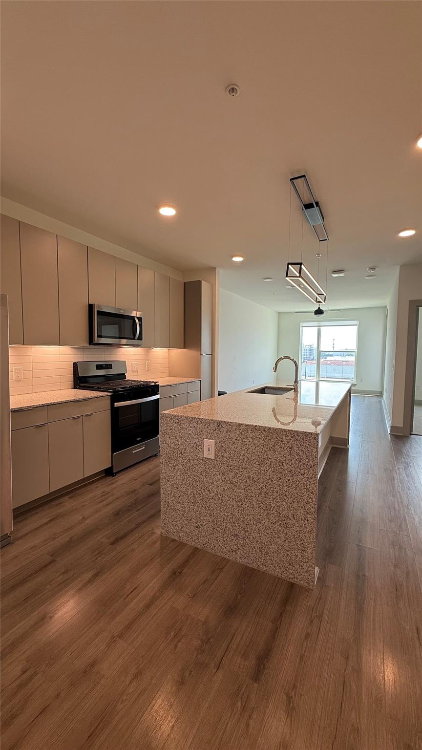 2305 Summer Street # 612, Houston Unit: 612