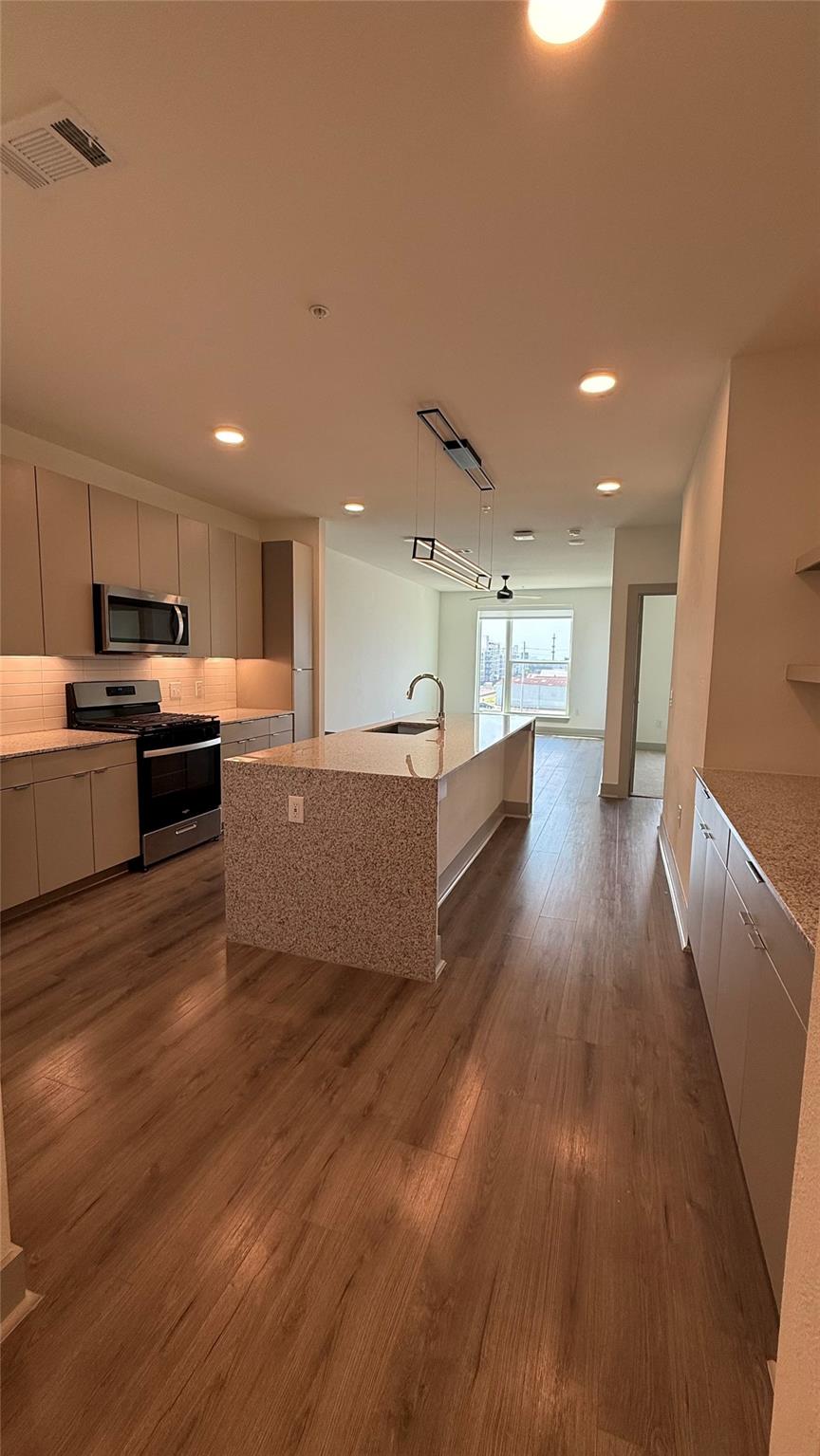 2305 Summer Street # 612, Houston Unit: 612