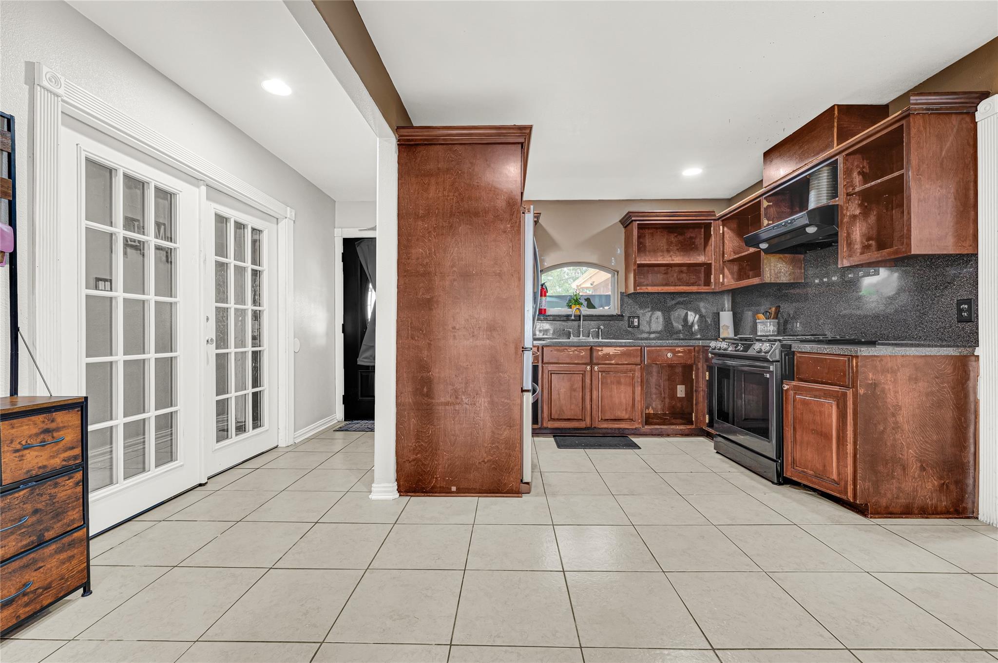 10010 Valley Park Drive