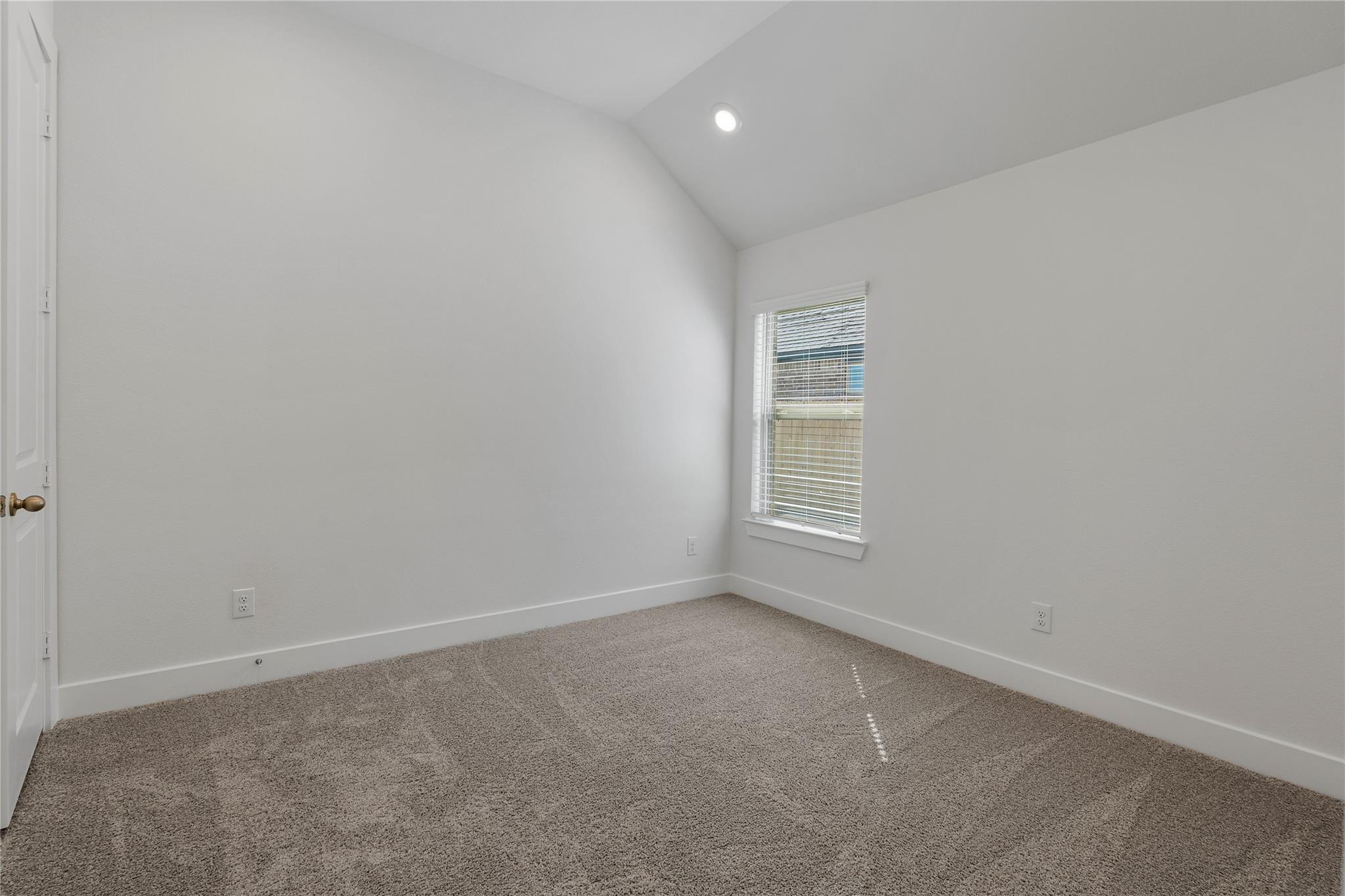 1533 Apache Heights Drive