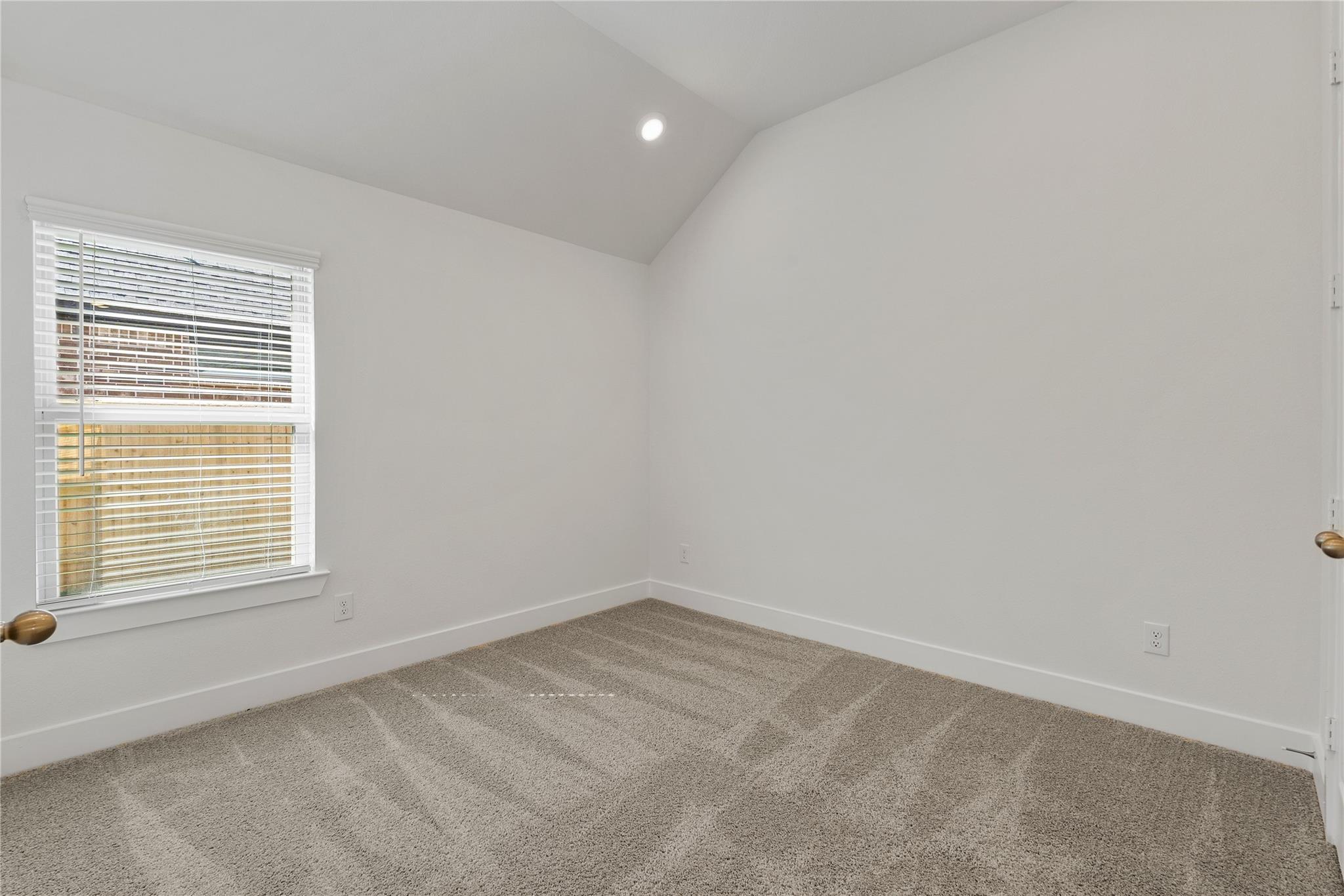 1533 Apache Heights Drive