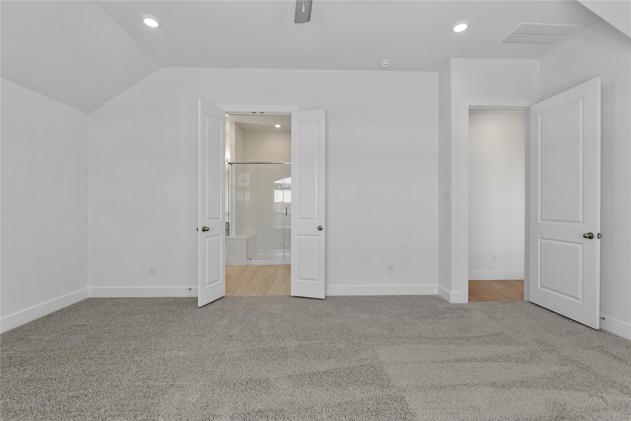 1533 Apache Heights Drive