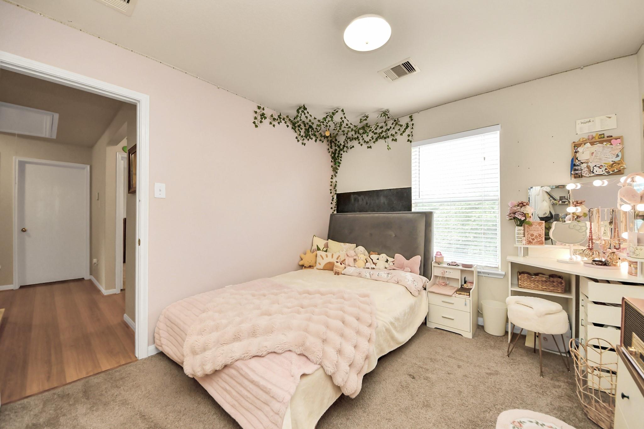 3007 Swift Brook Glen