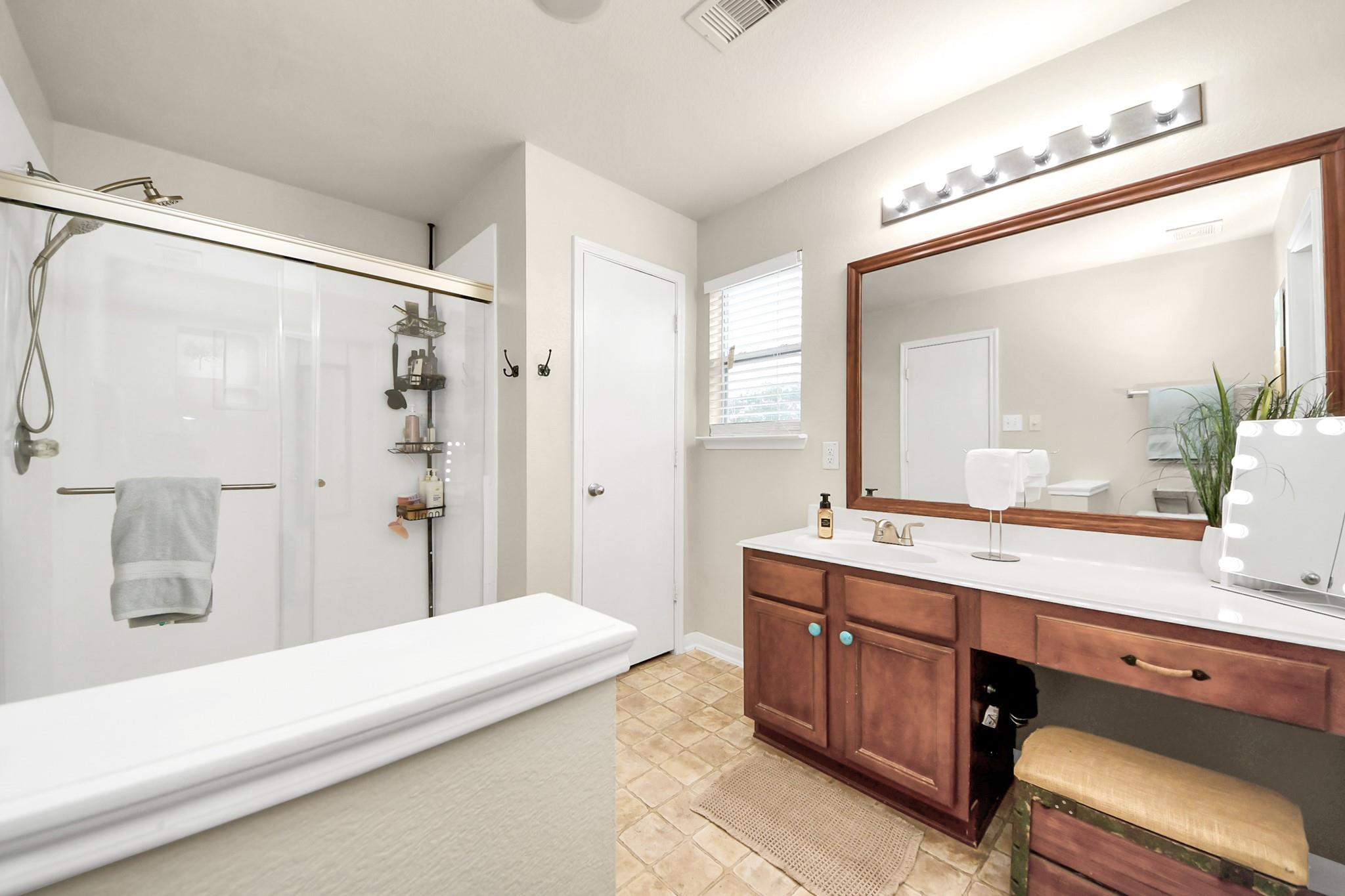 3007 Swift Brook Glen