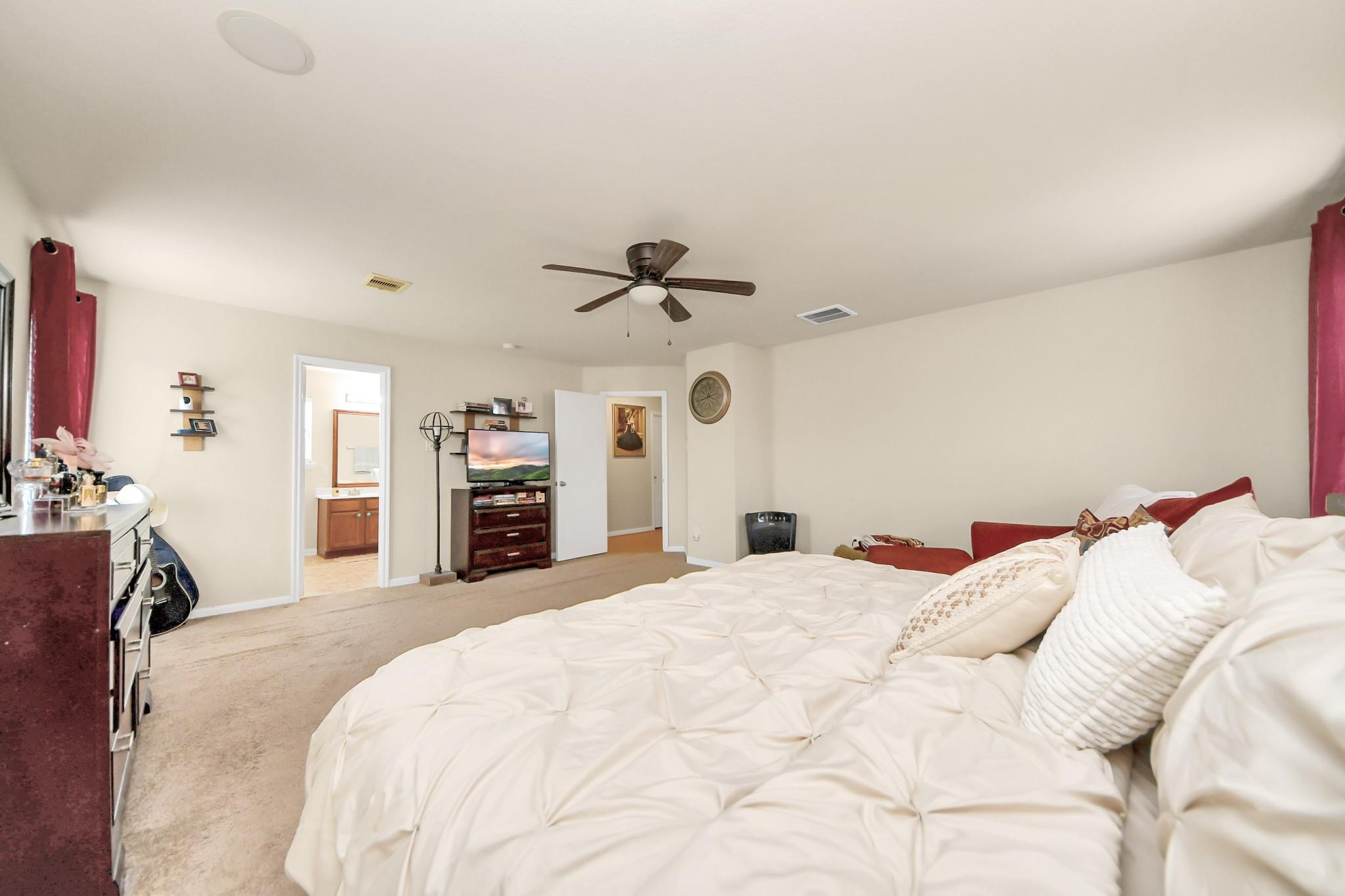 3007 Swift Brook Glen