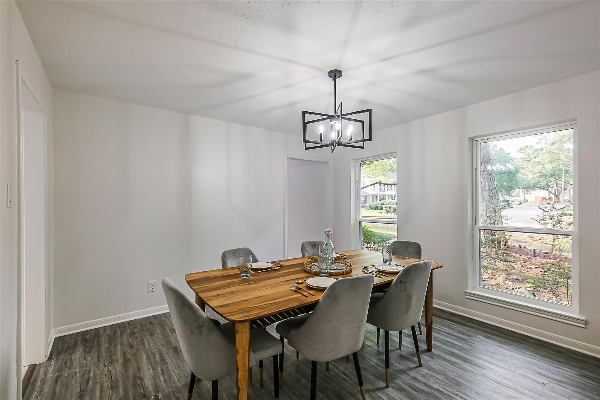 4023 Laverock Road