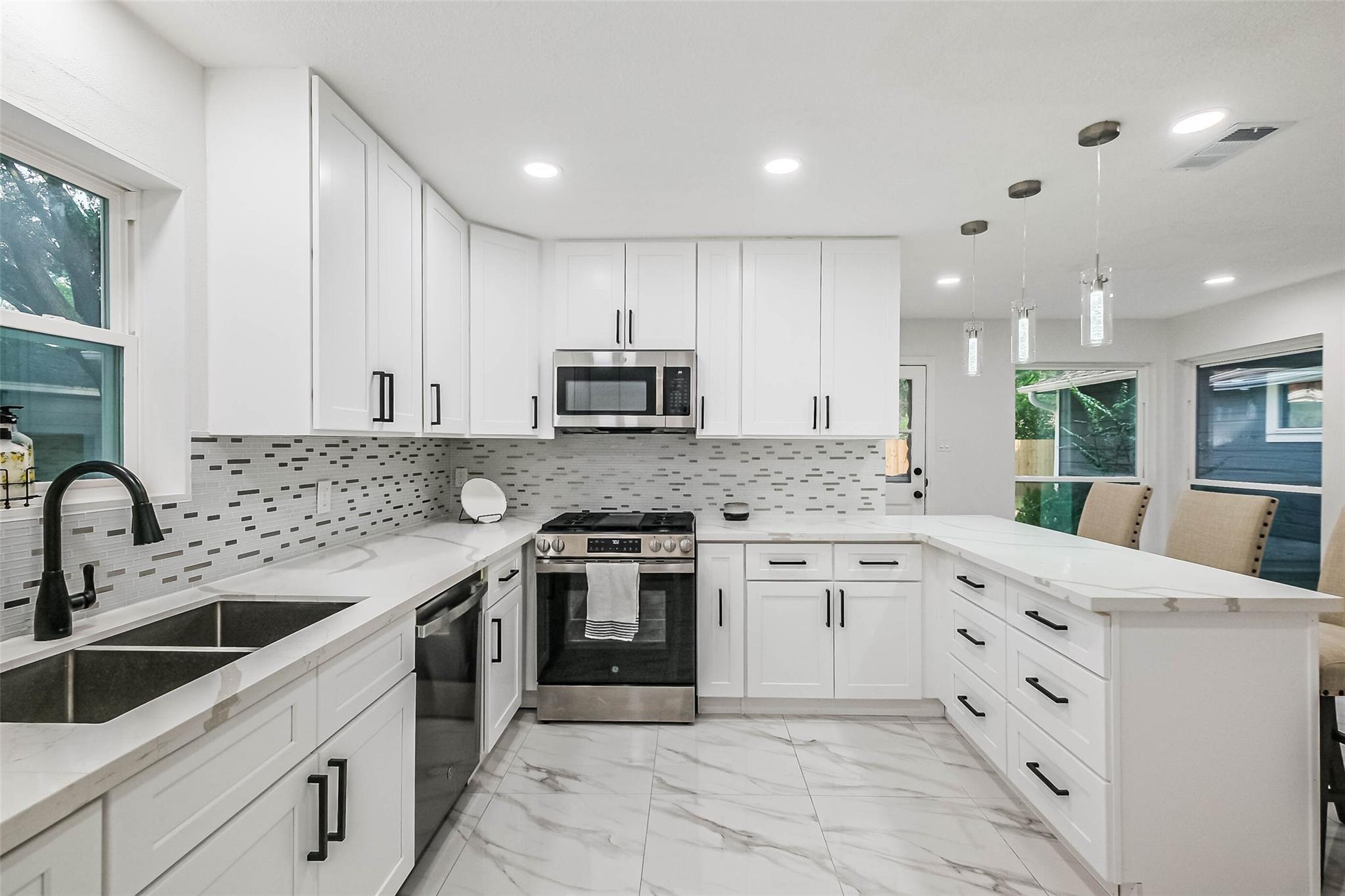 4023 Laverock Road