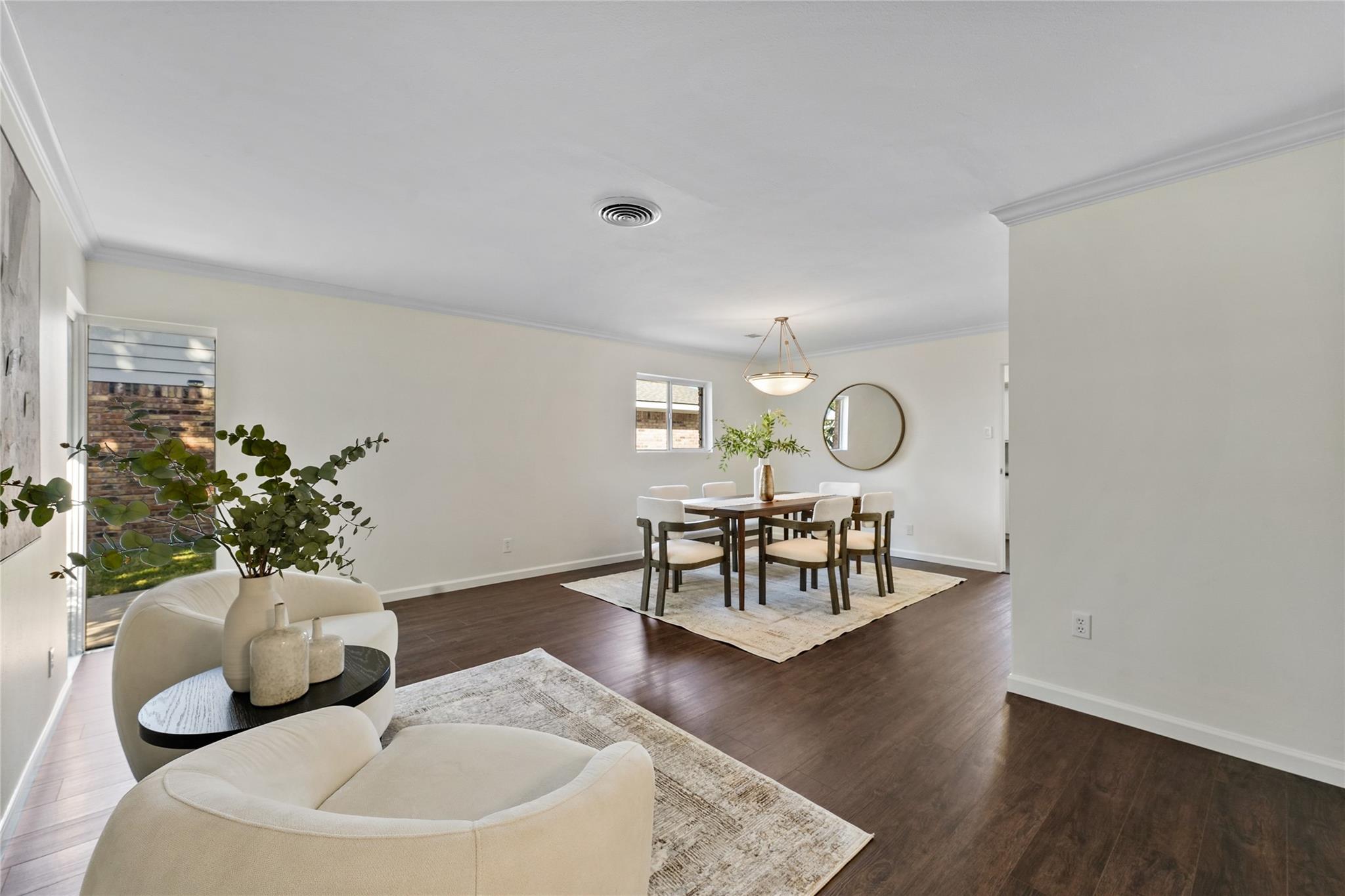 5830 Yarwell Drive, Houston